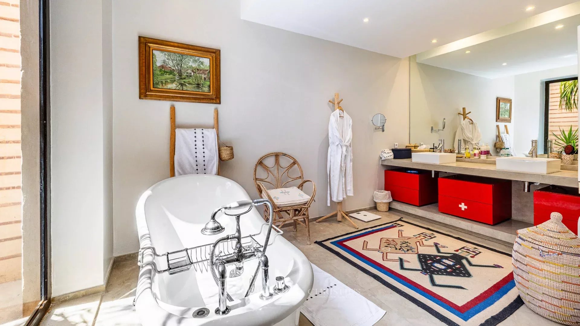 6 Bedroom Villa/Townhouse's Image 27