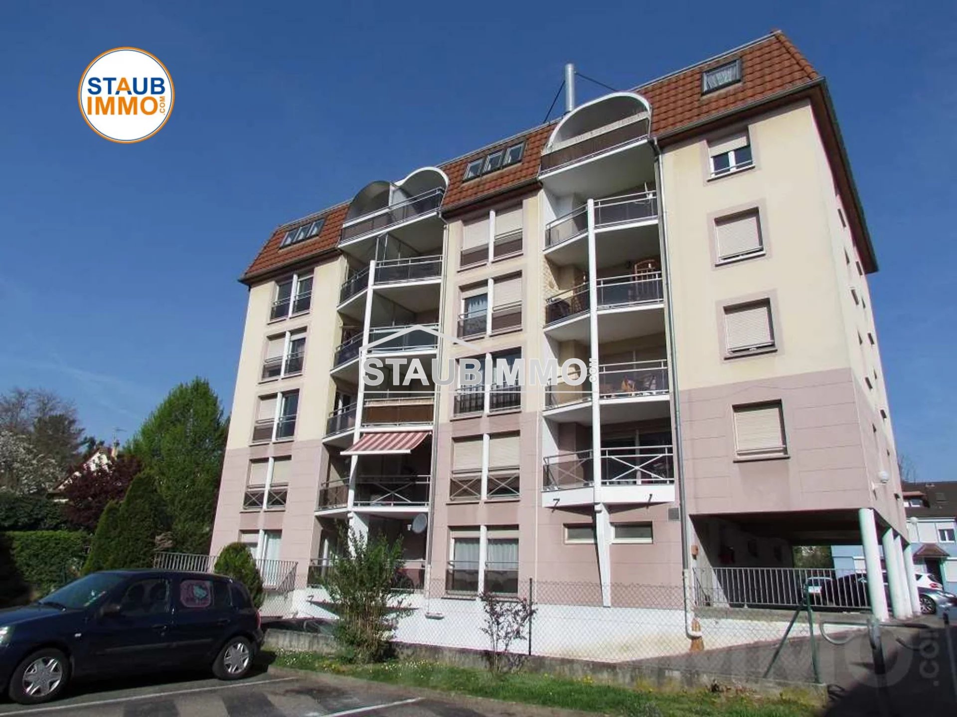 Saint-Louis Appartement 4 pièces de 90 m² en dernier étage