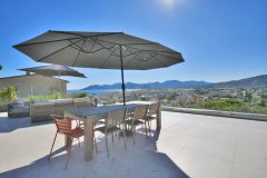 Cannes: absolute calm and close to amenities, villa with pool — photo 7 of 7