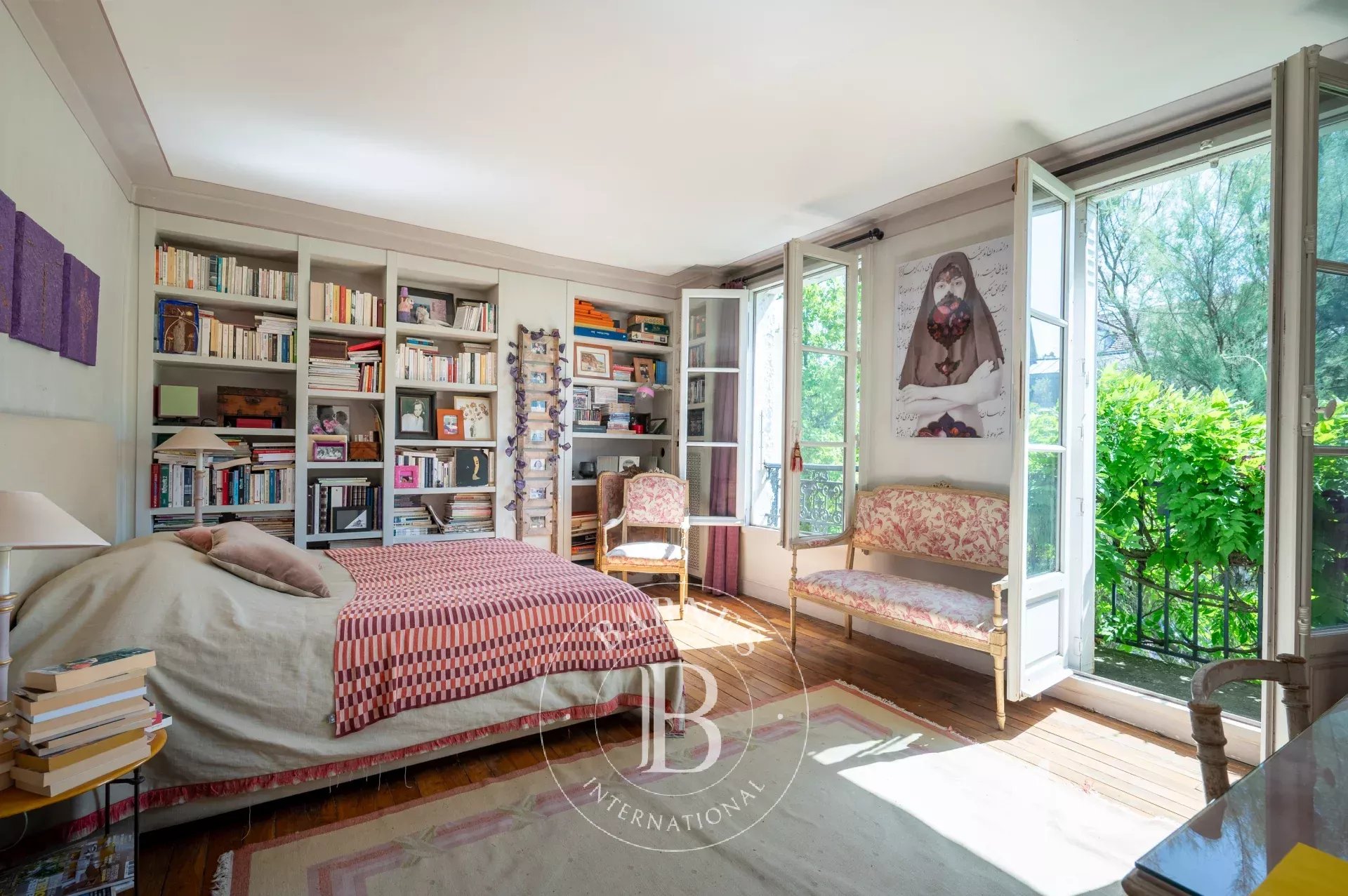 Paris  - House 5 Bedrooms - picture 12