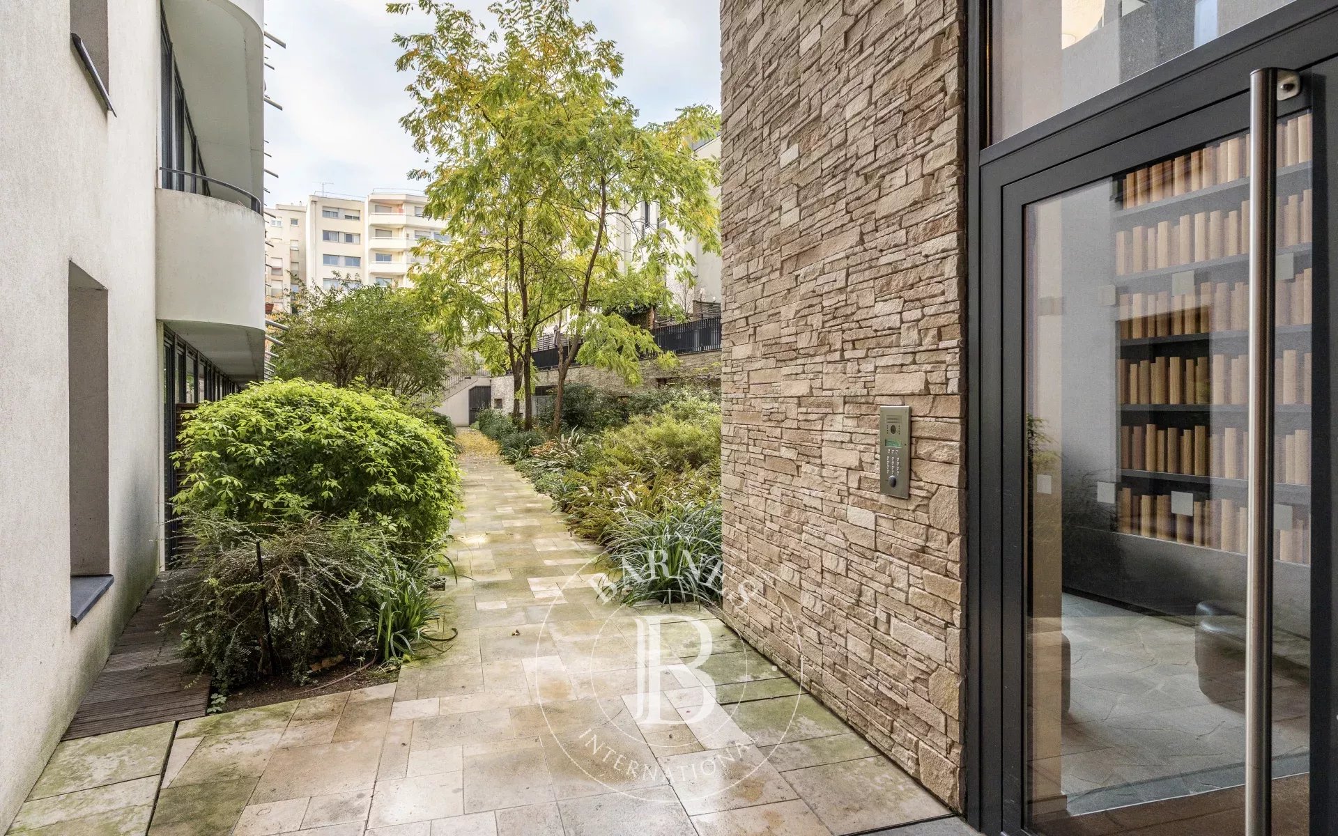 Daire Paris 19ème - picture 14