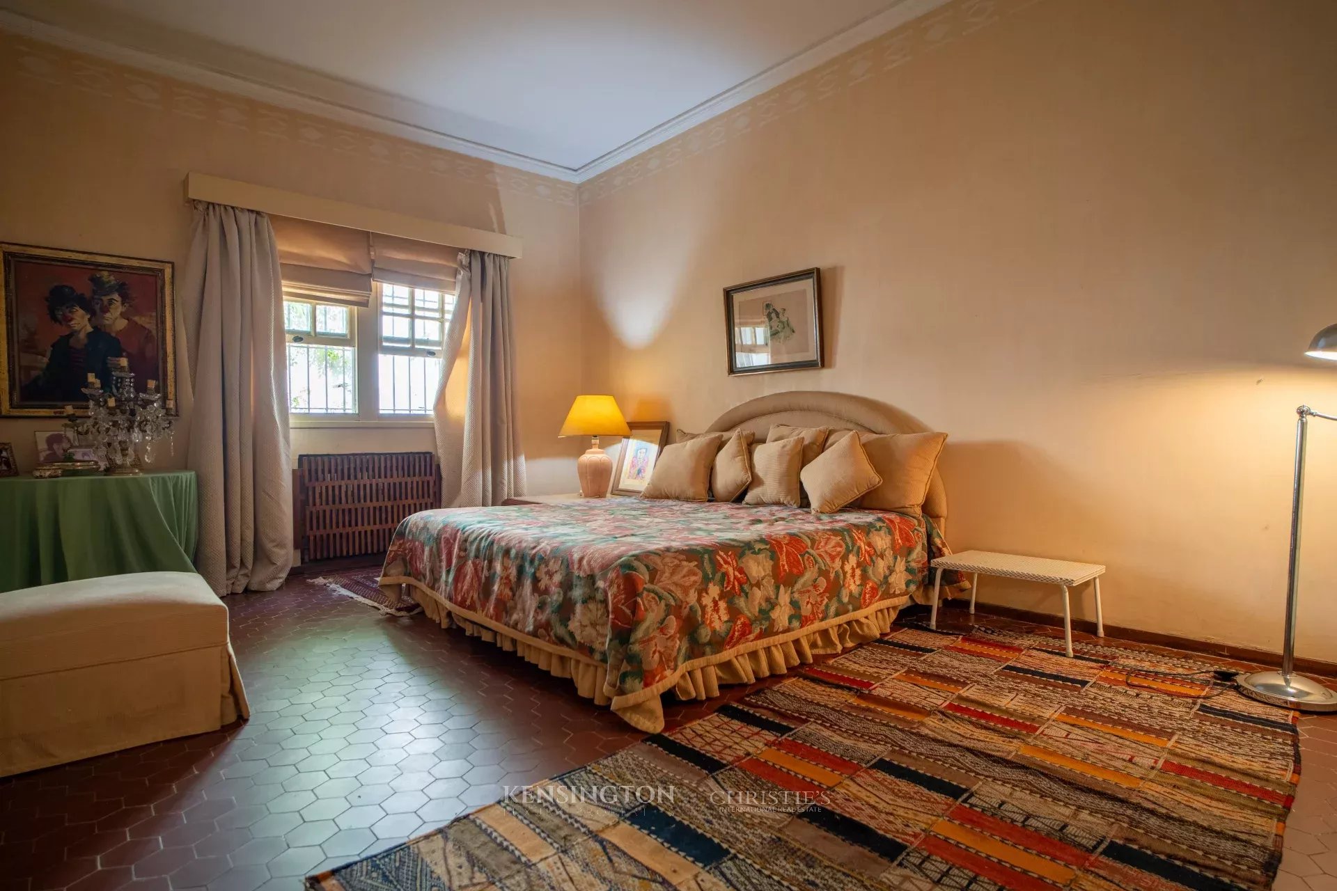 6 Bedroom Villa/Townhouse's Image 14