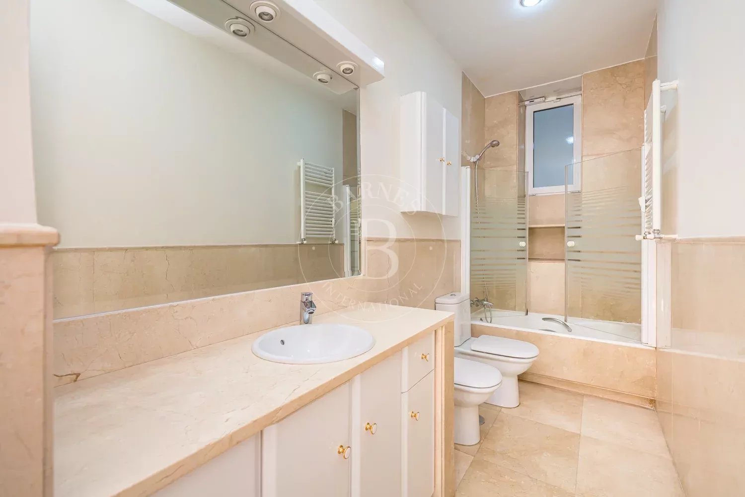 Daire Madrid - picture 22