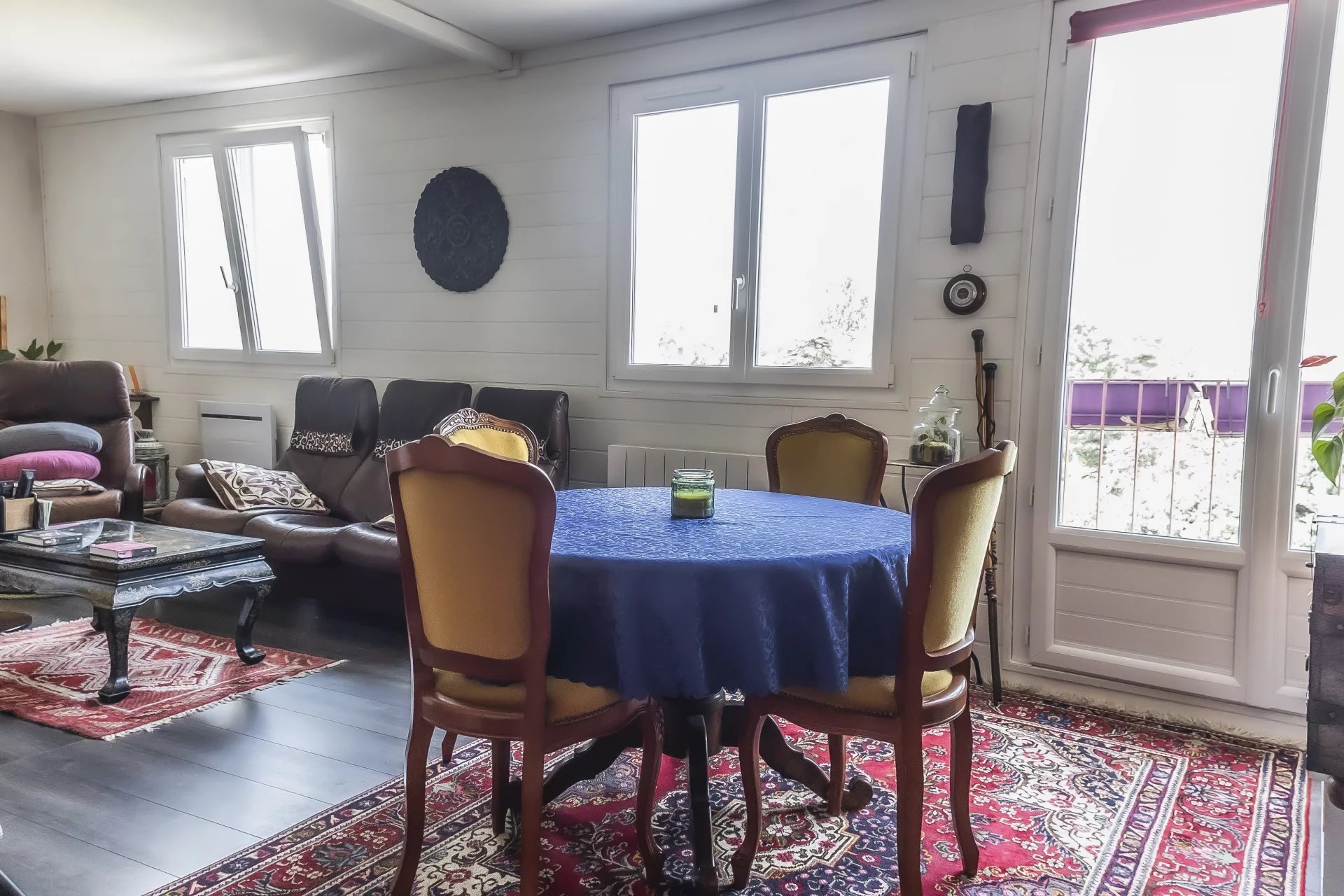 T4 dernier étage + cave et garage