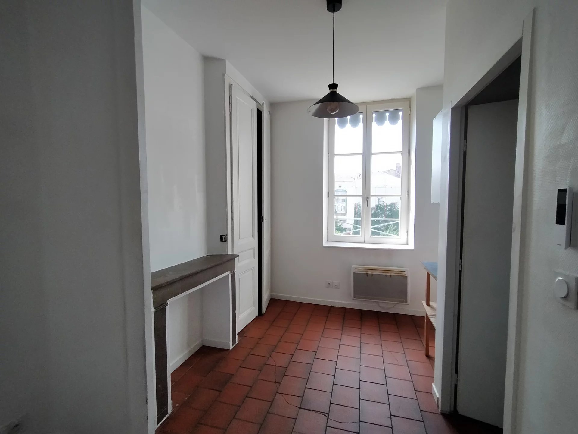 84827903 Location Lyon 7ème