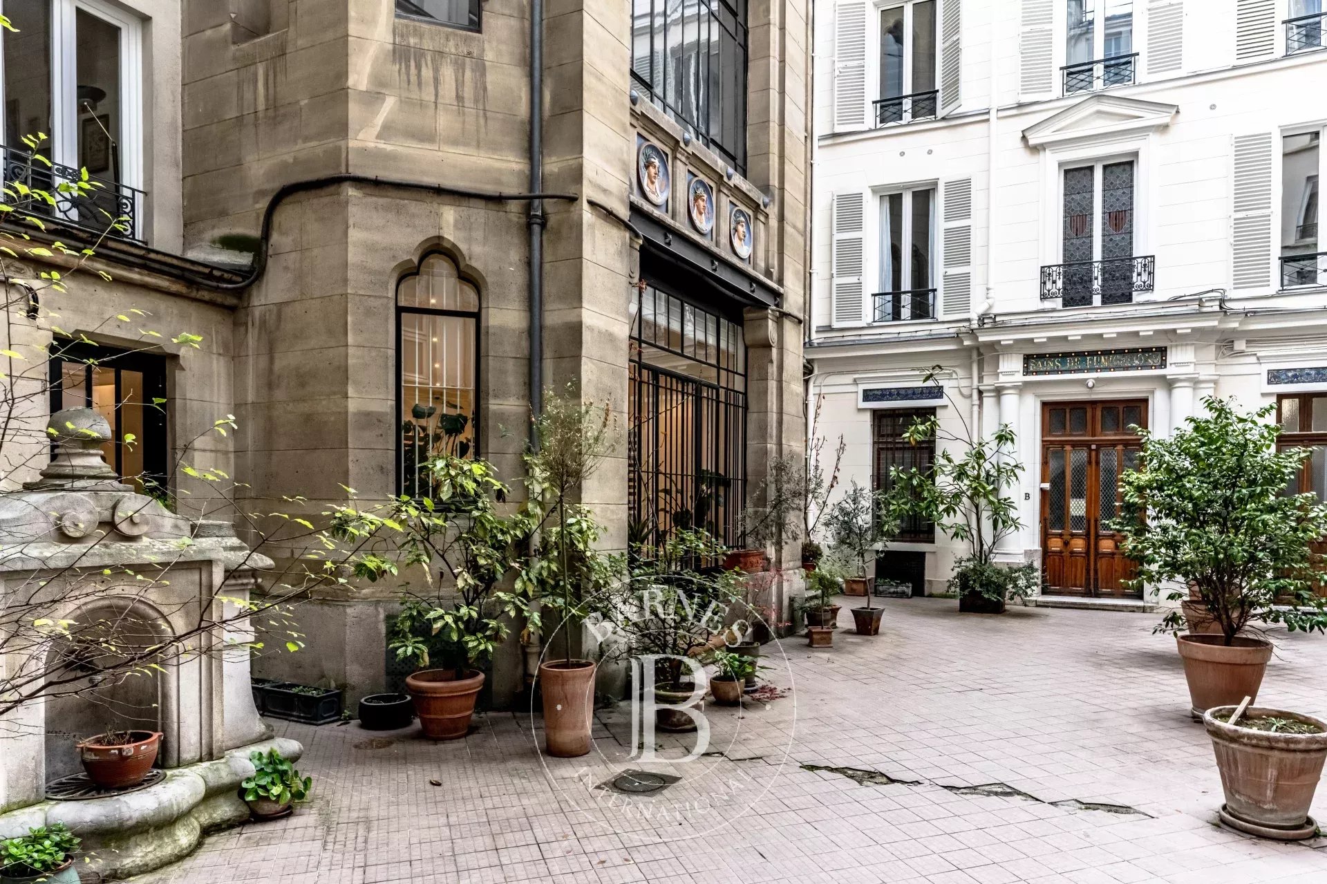 Daire Paris 9ème - picture 4