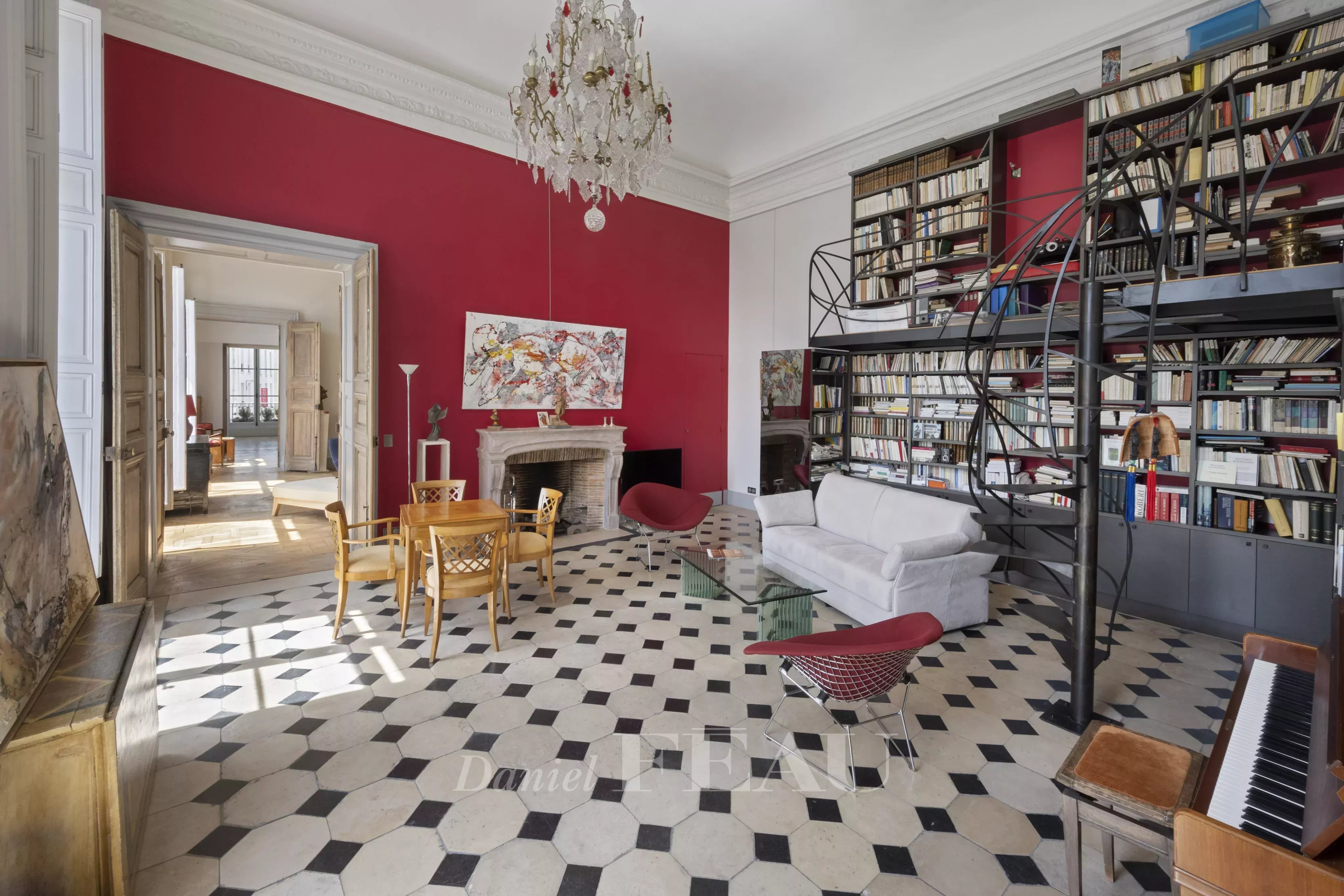 Place des Vosges Paris IVe - Etage Noble dans un hôtel particulier