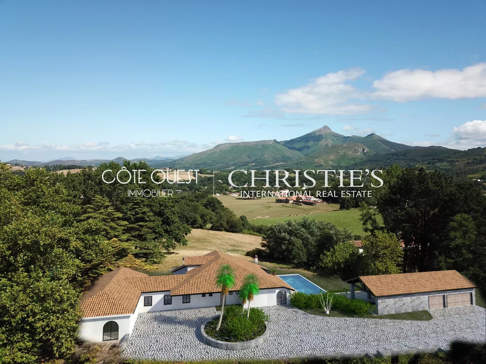 4 Bedroom Villa/Townhouse's Image 6
