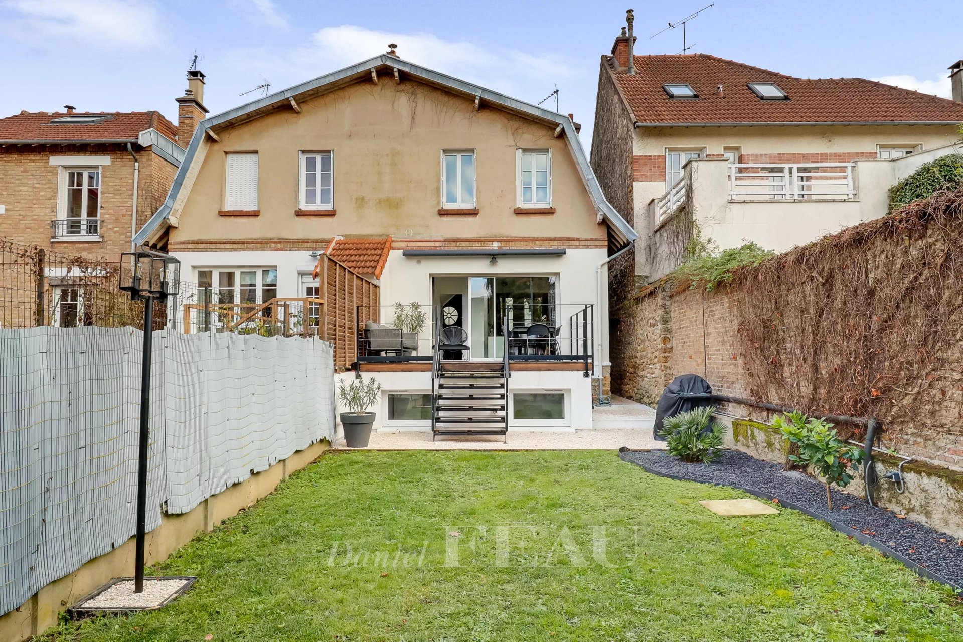 3 Bedroom Villa/Townhouse's Image 3