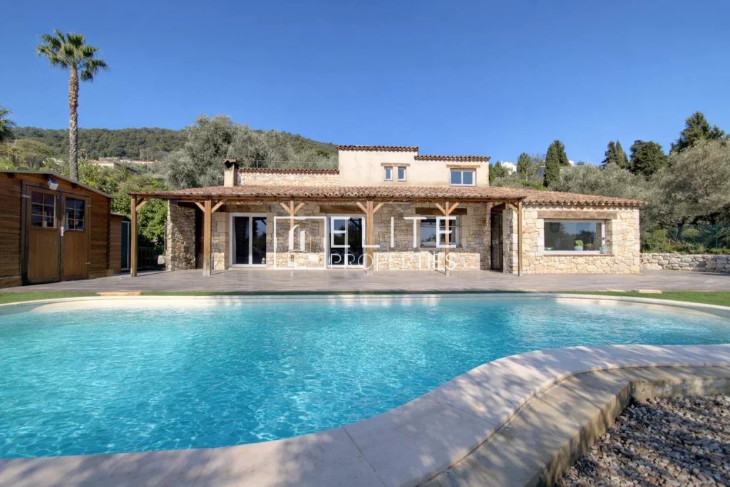 Villa for sale in Le Tignet — 3-Bedroom Villa in Le Tignet
