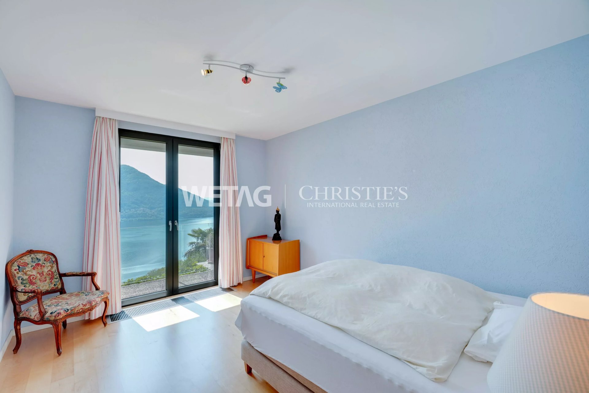 6 Bedroom Villa/Townhouse's Image 12