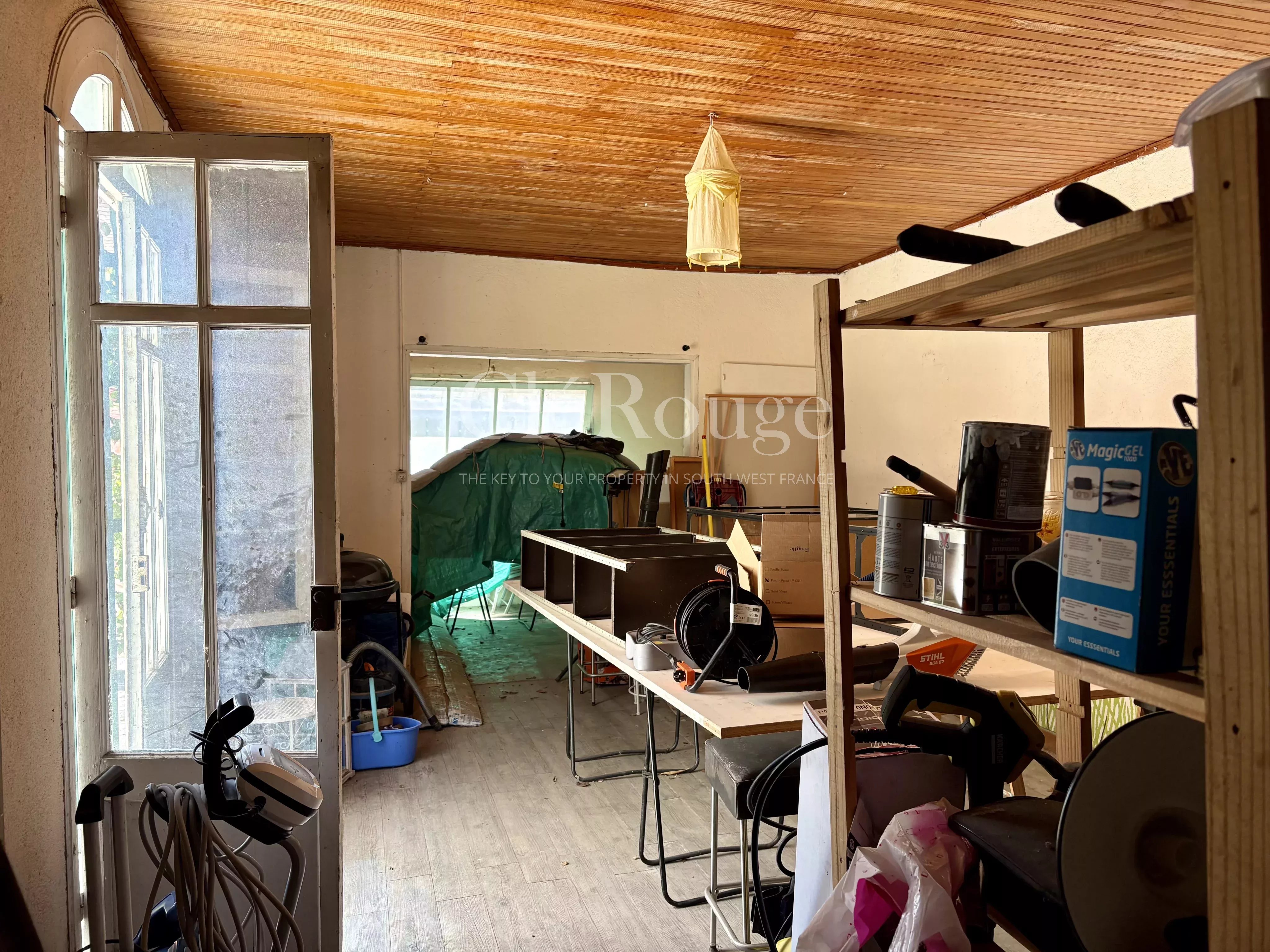 Au coeur d'Agen  Élégante demeure en pierre avec gîte, piscine et la liberté de créer, d'y vivre ou de louer.