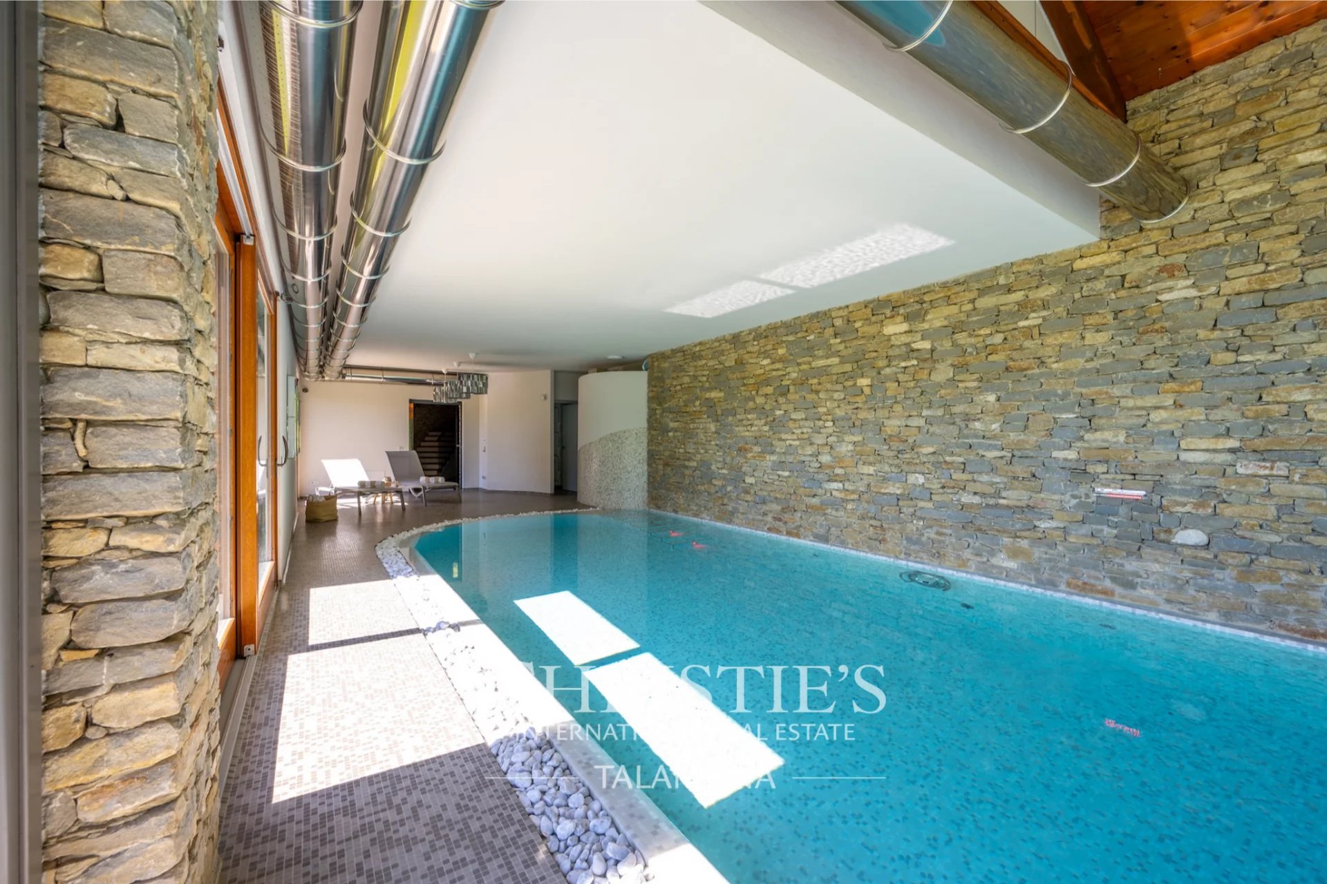 Villa/Townhouse's Image 12