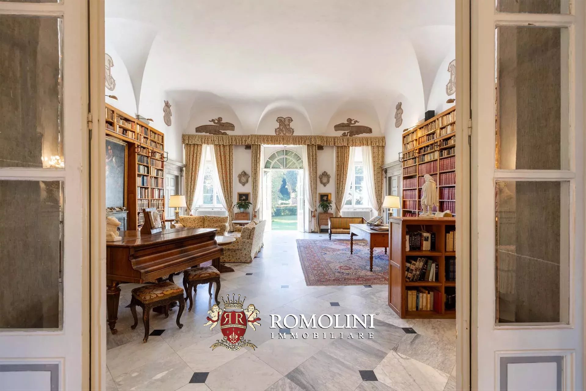 14 Bedroom Villa/Townhouse's Image 68