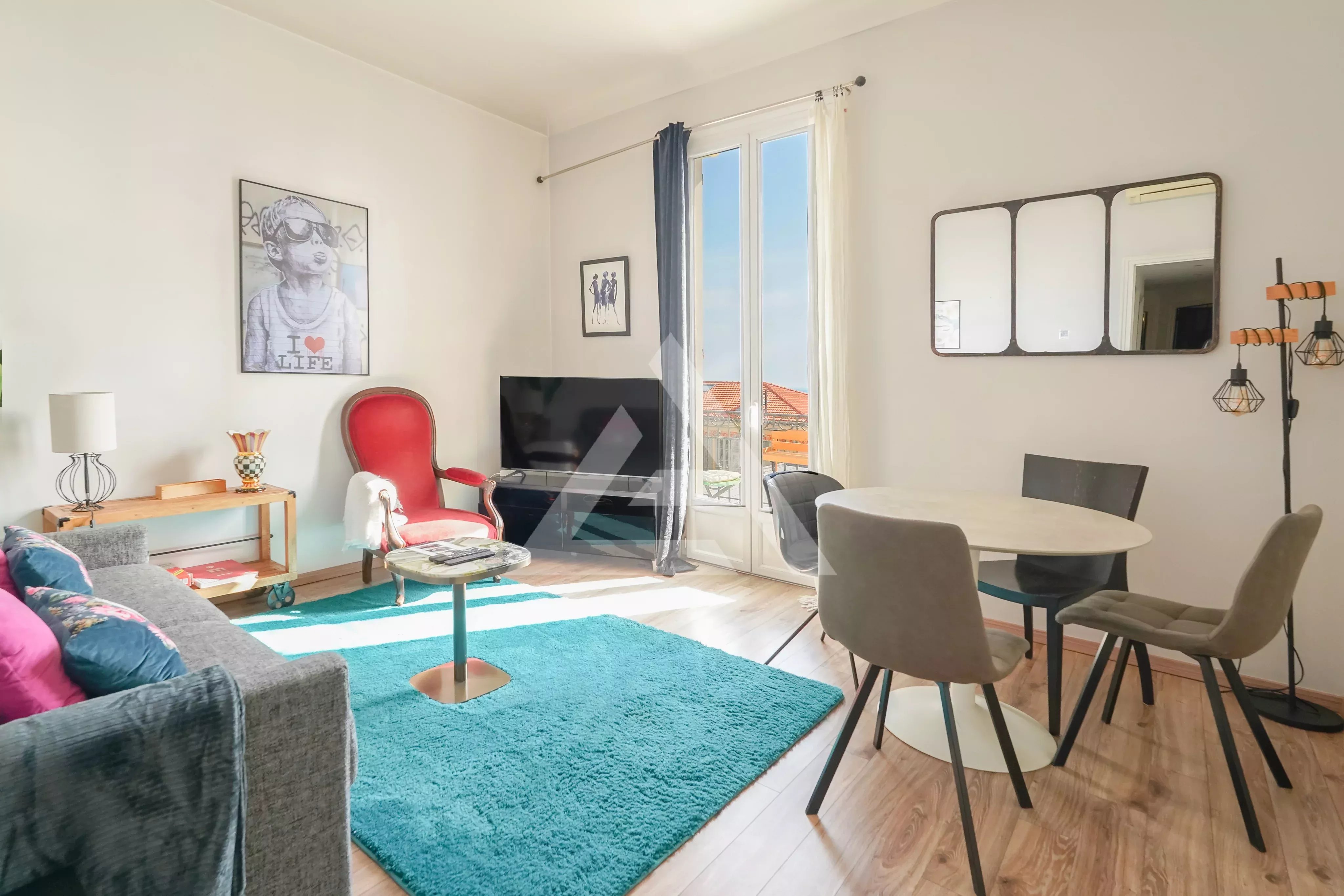 BEAUSOLEIL - 3 PIÈCES VUE MER AVEC CAVE