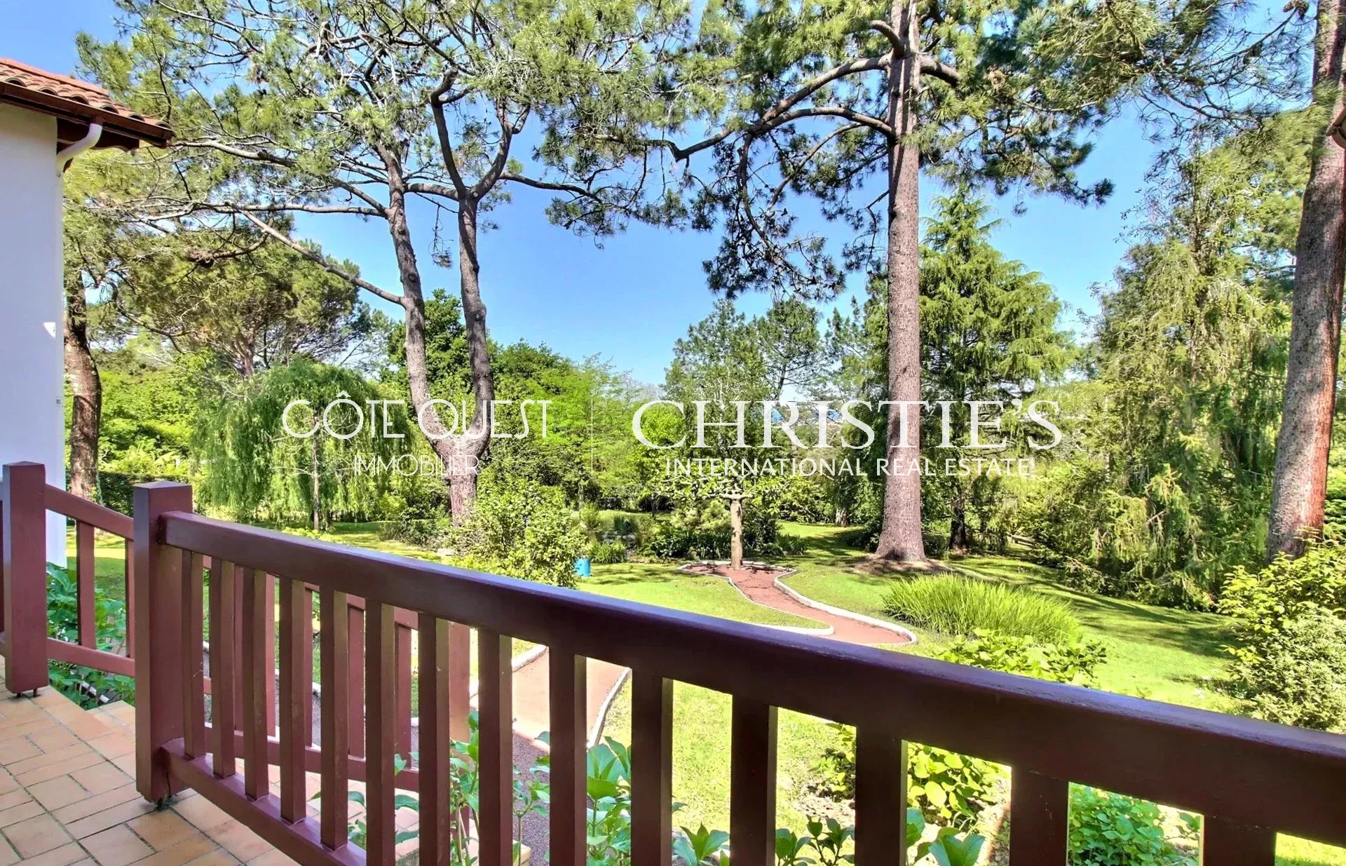 3 Bedroom Villa/Townhouse's Image 9