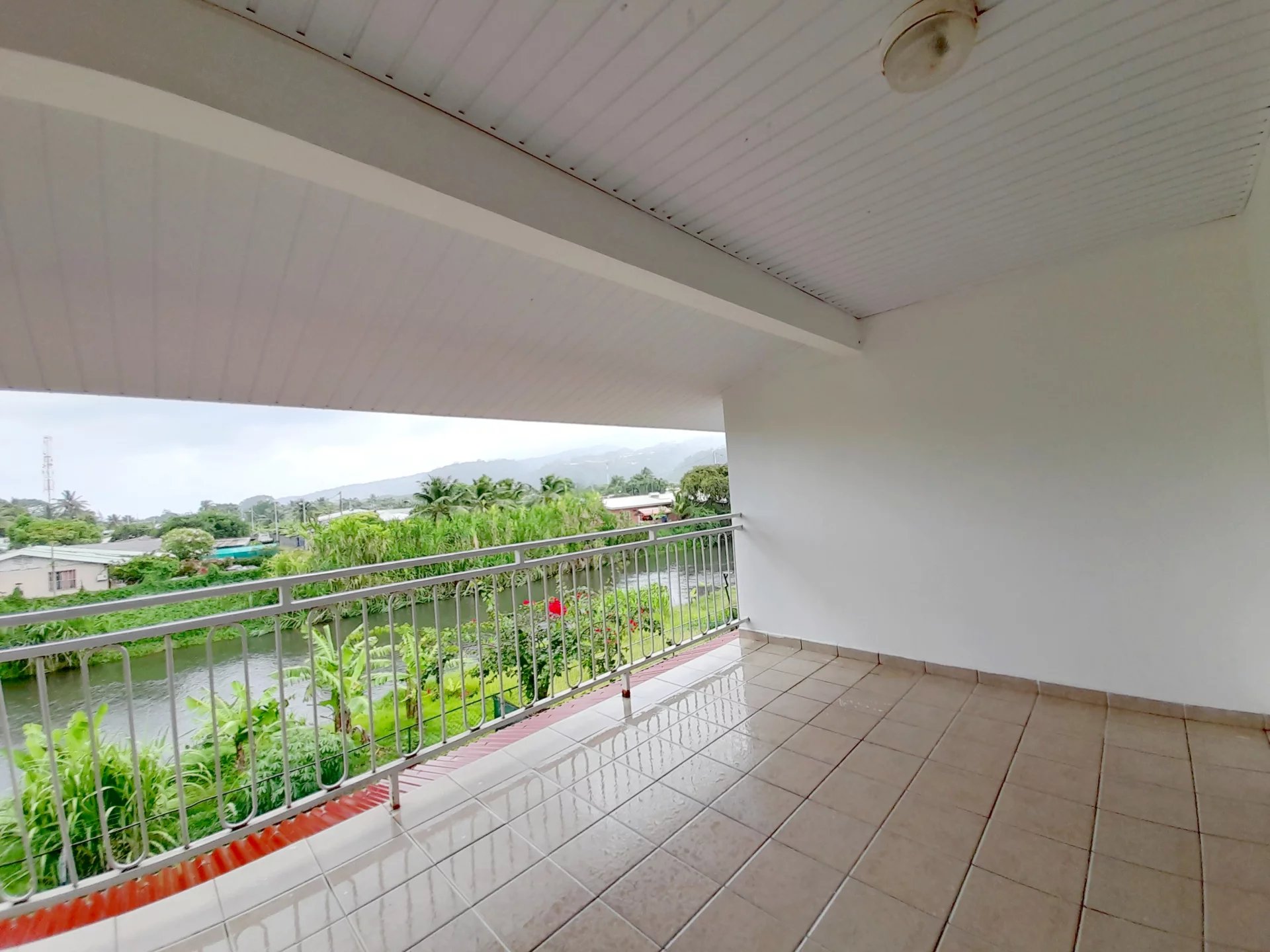 Location Appartement Mahina