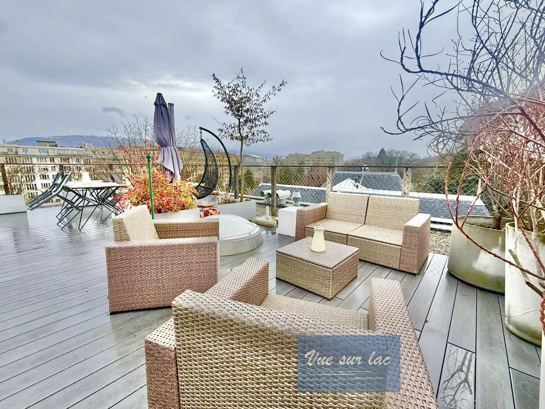 3bed apartment with large terrace in the center of Geneva!