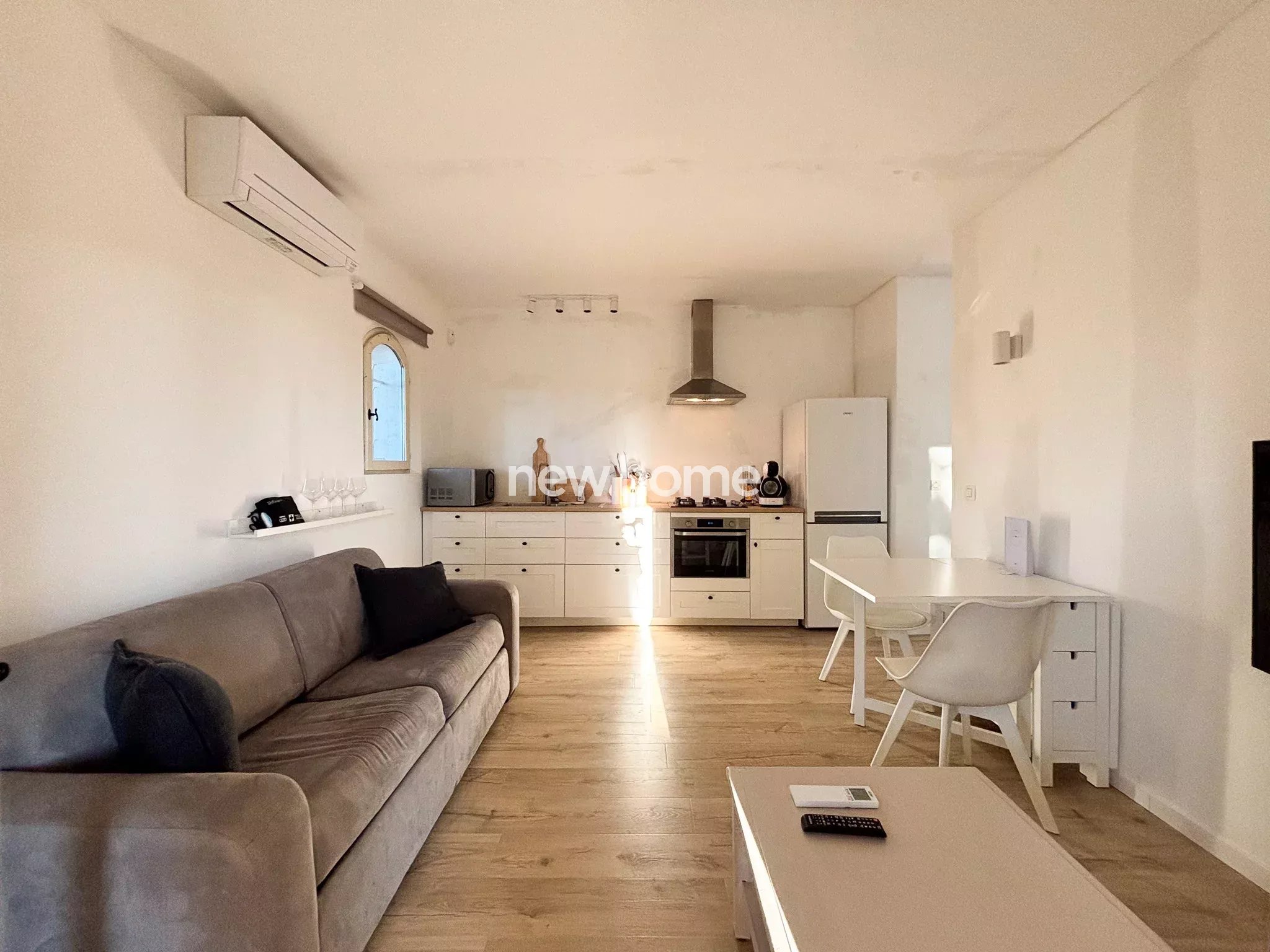 Bastide provençale de 160 m² sur un terrain d'un hectare avec vue dégagée!