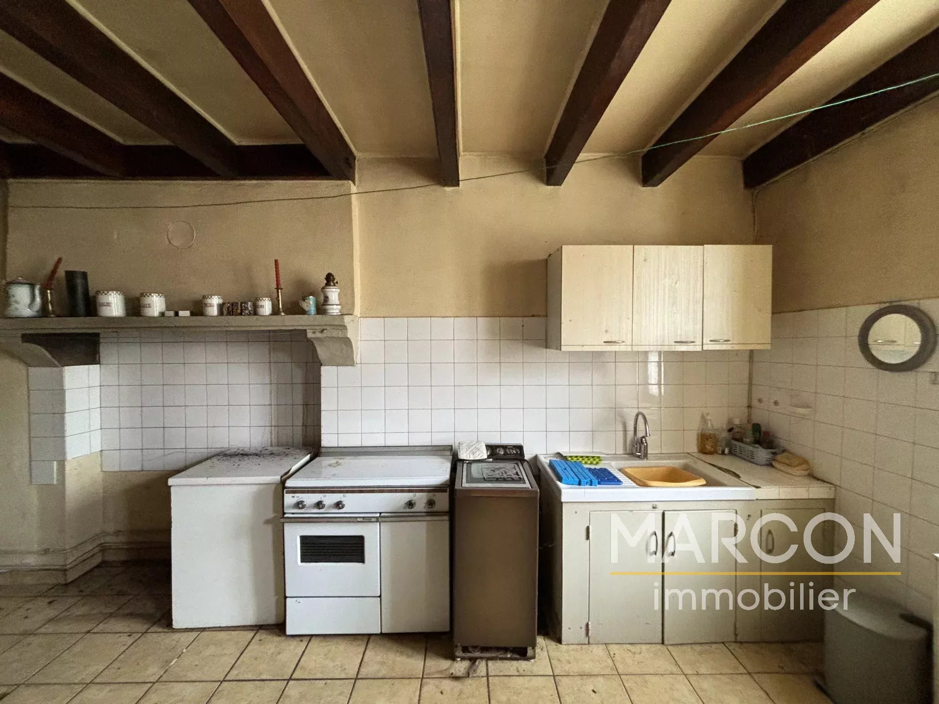 SALE HOUSE AREA CHAMBON-SUR-VOUEIZE