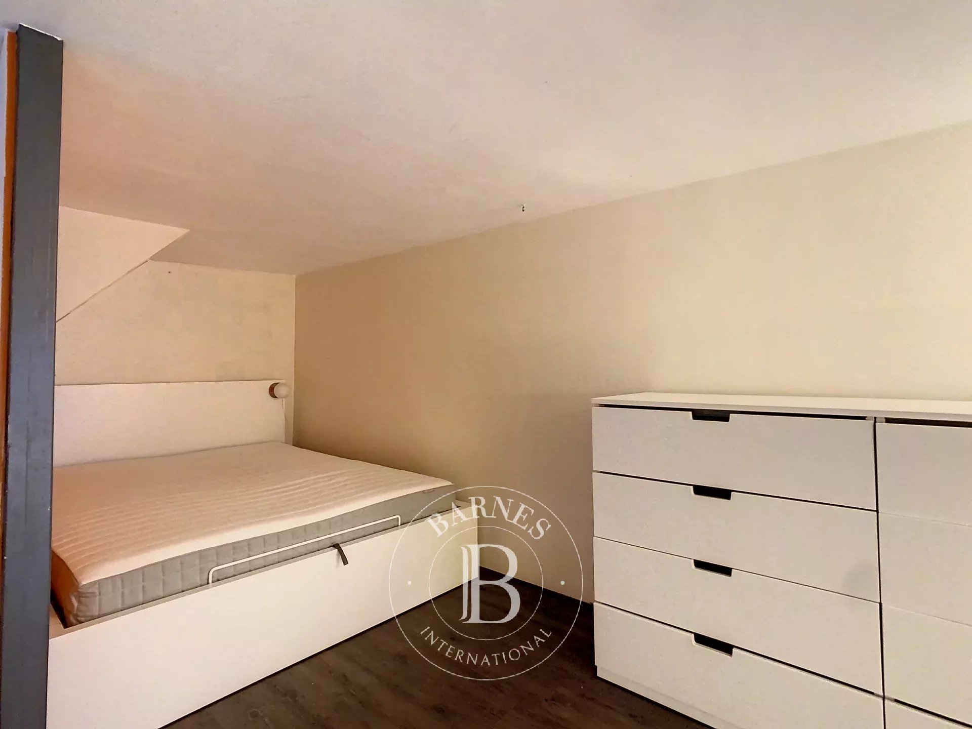 Daire Paris 18ème - picture 7