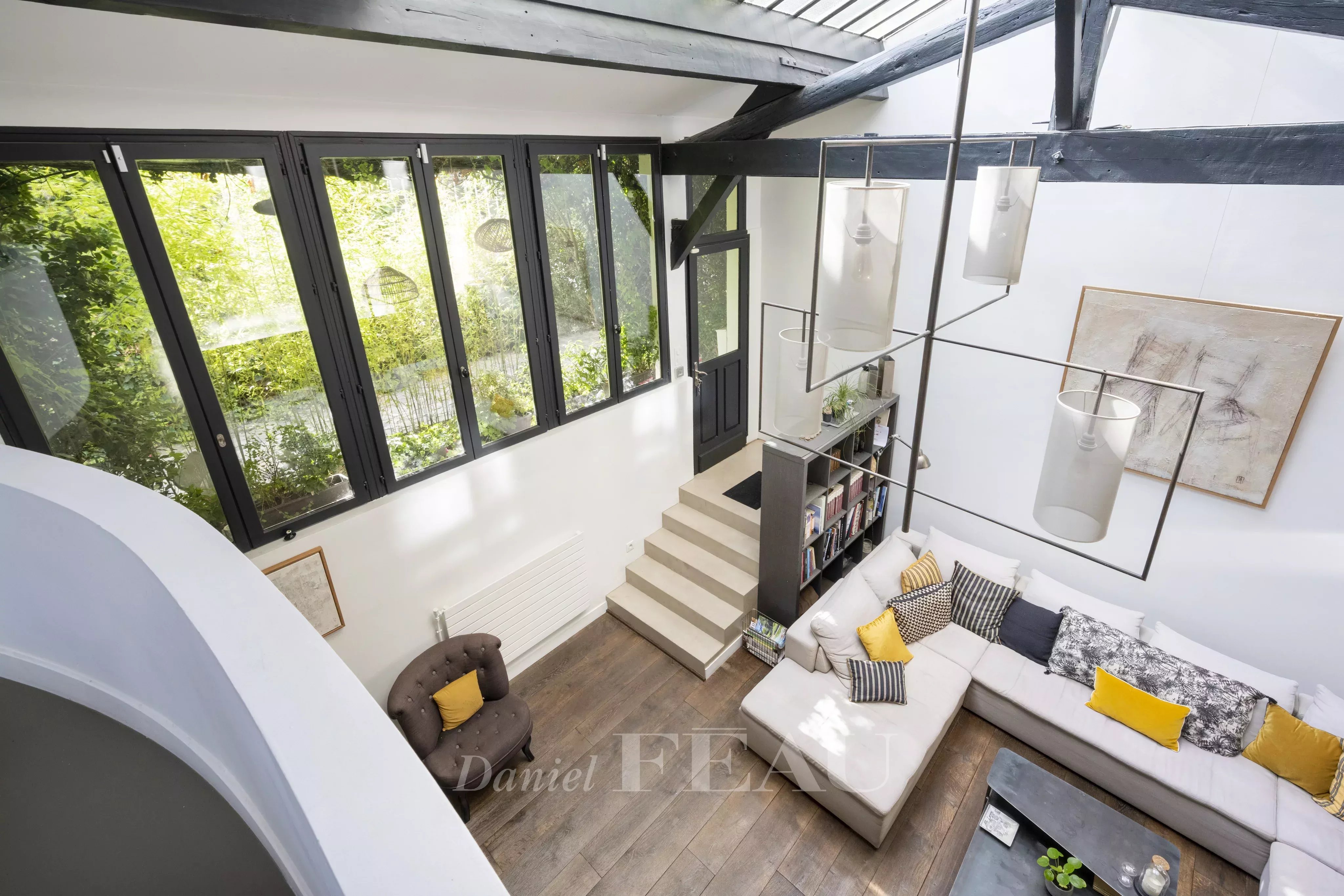 Sale Apartment Paris 11th