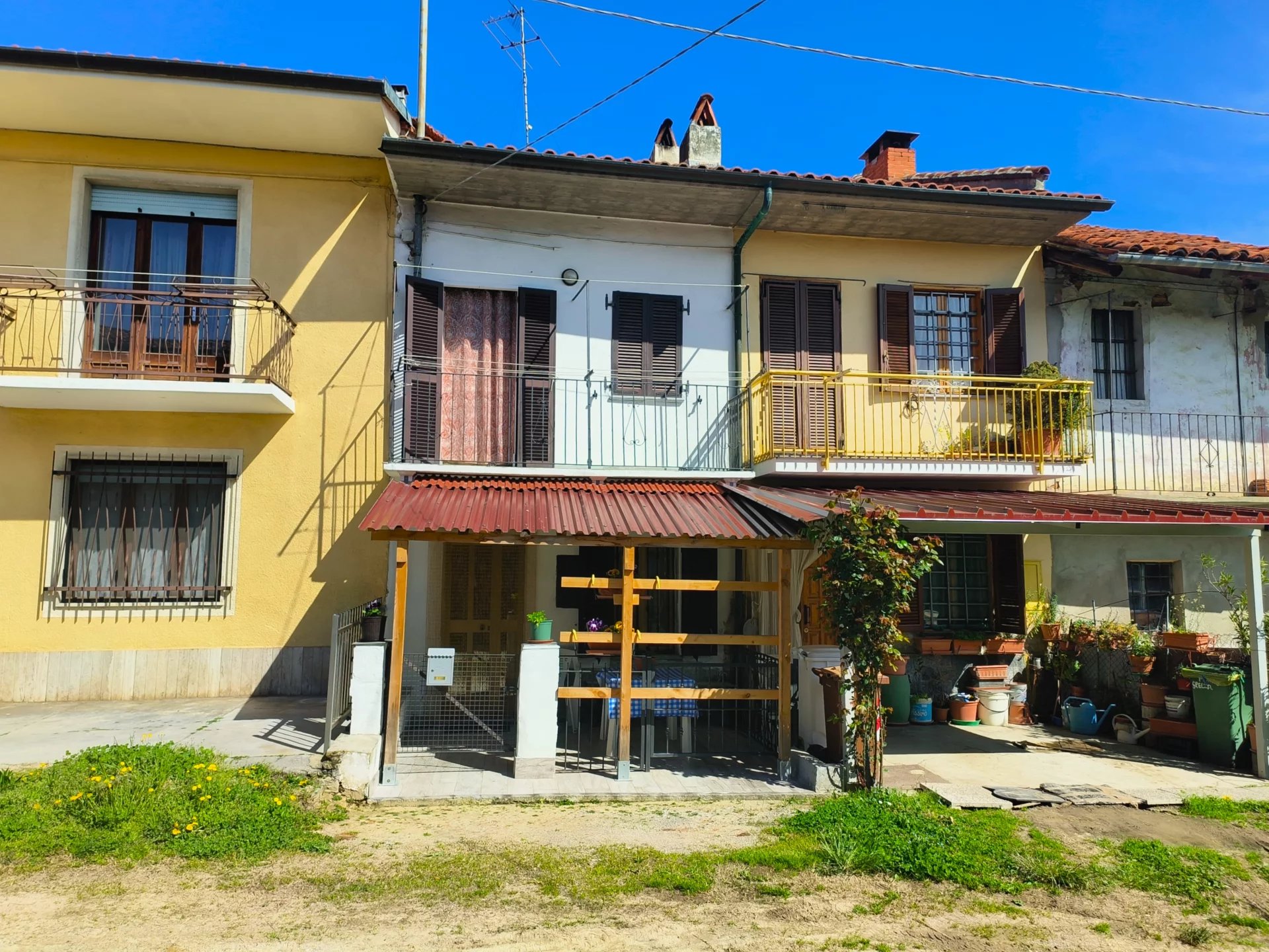 Casa a Montà