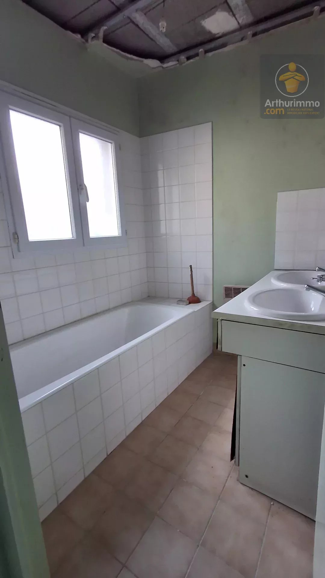 Maison de charme à réinventer à Beaugency, 156 m², 2 chambres — photo 12