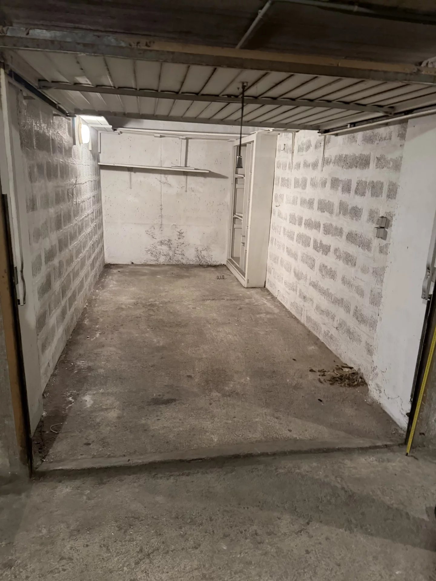 BEAUSOLEIL | SECURED CLOSED GARAGE
