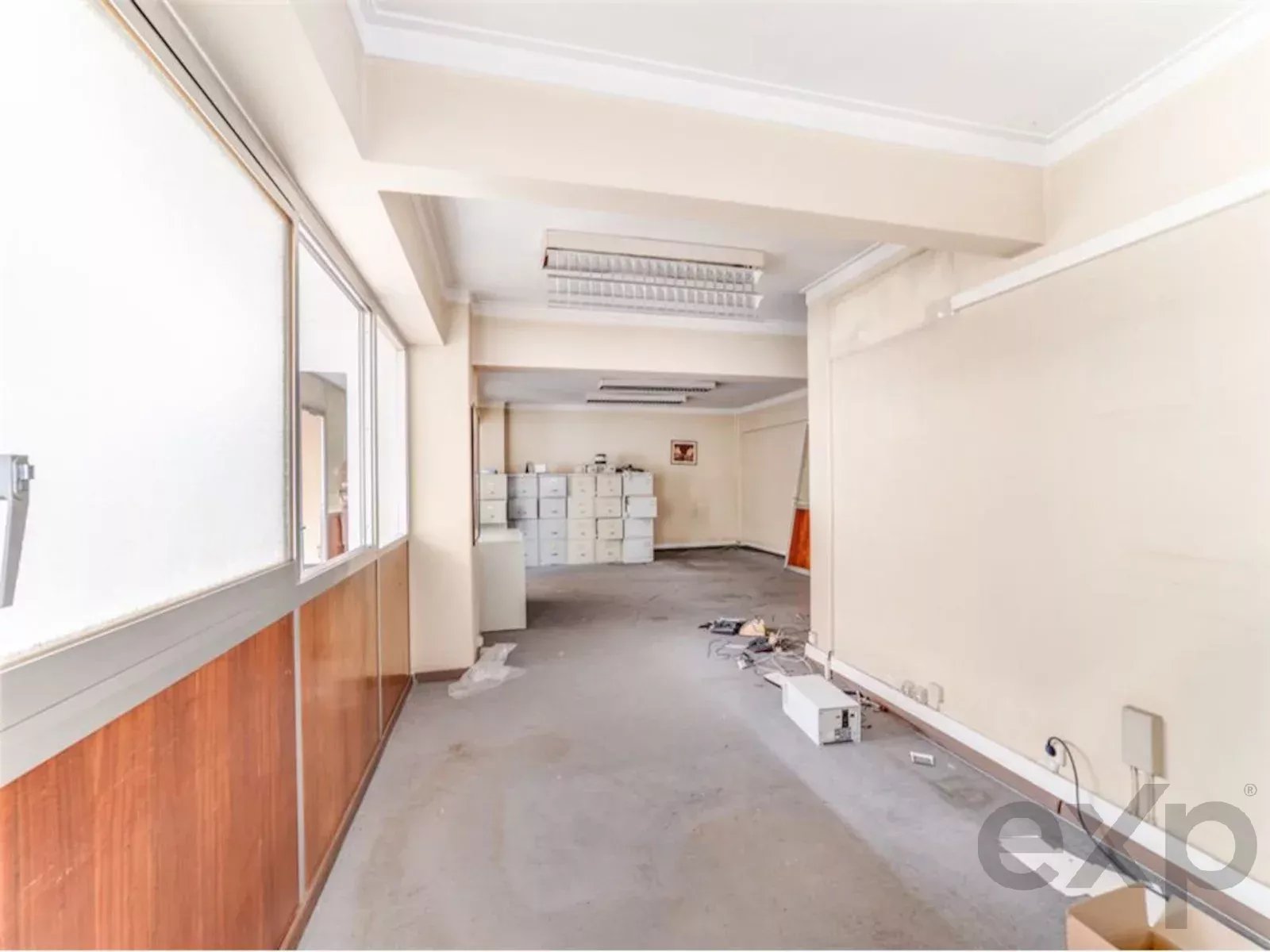Commercial Establishment / WAREHOUSE - S. Domingos de Benfica - LISBON 86962172 image 13