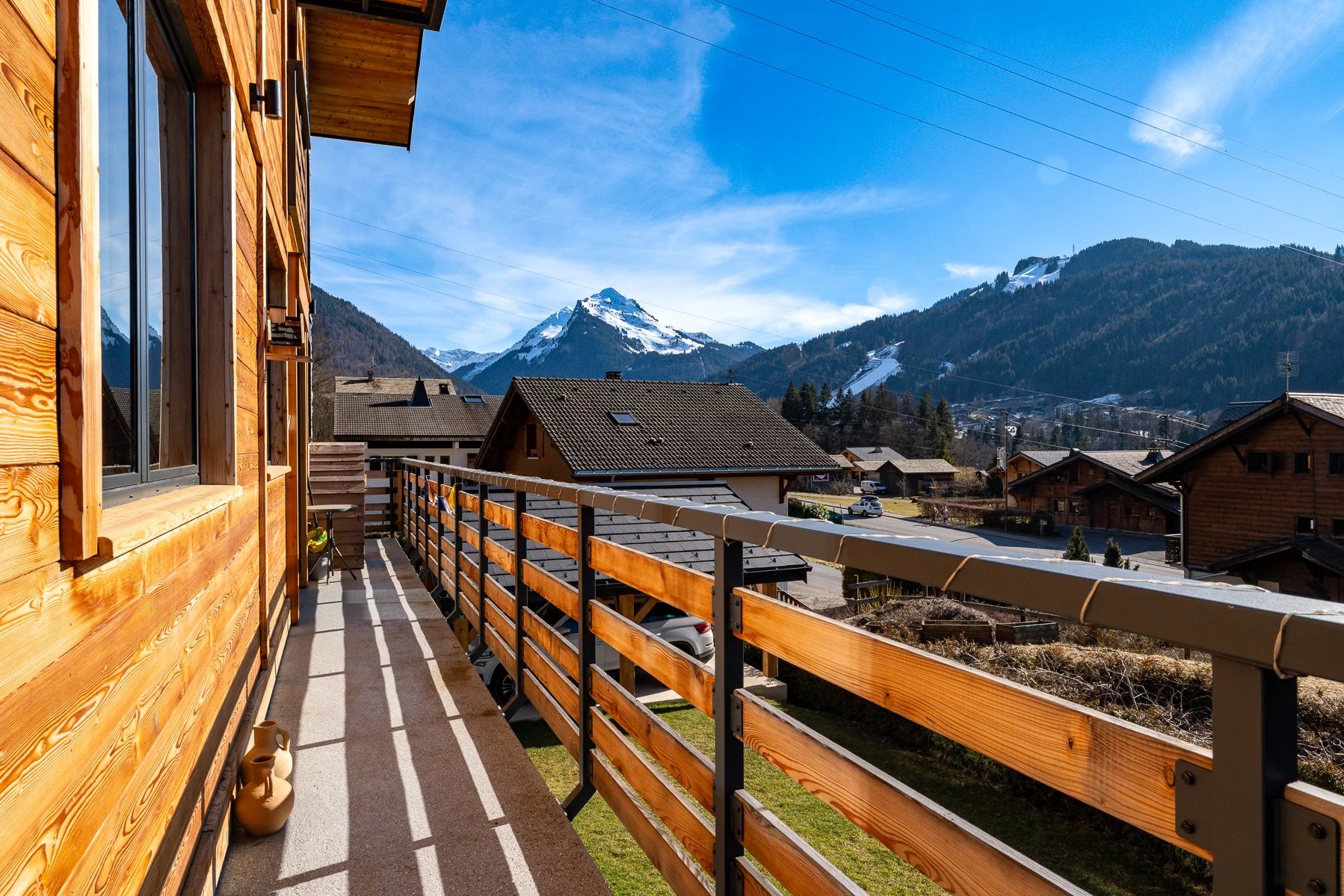Photo of MORZINE - Modern 6 bedroom chalet in Montriond