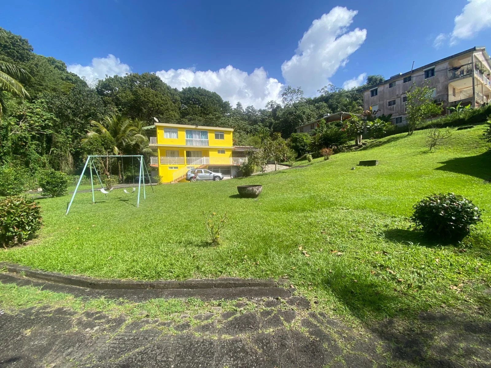 TOUTES CHARGES COMPRISE APPT F2 - BALATA - FORT DE FRANCE