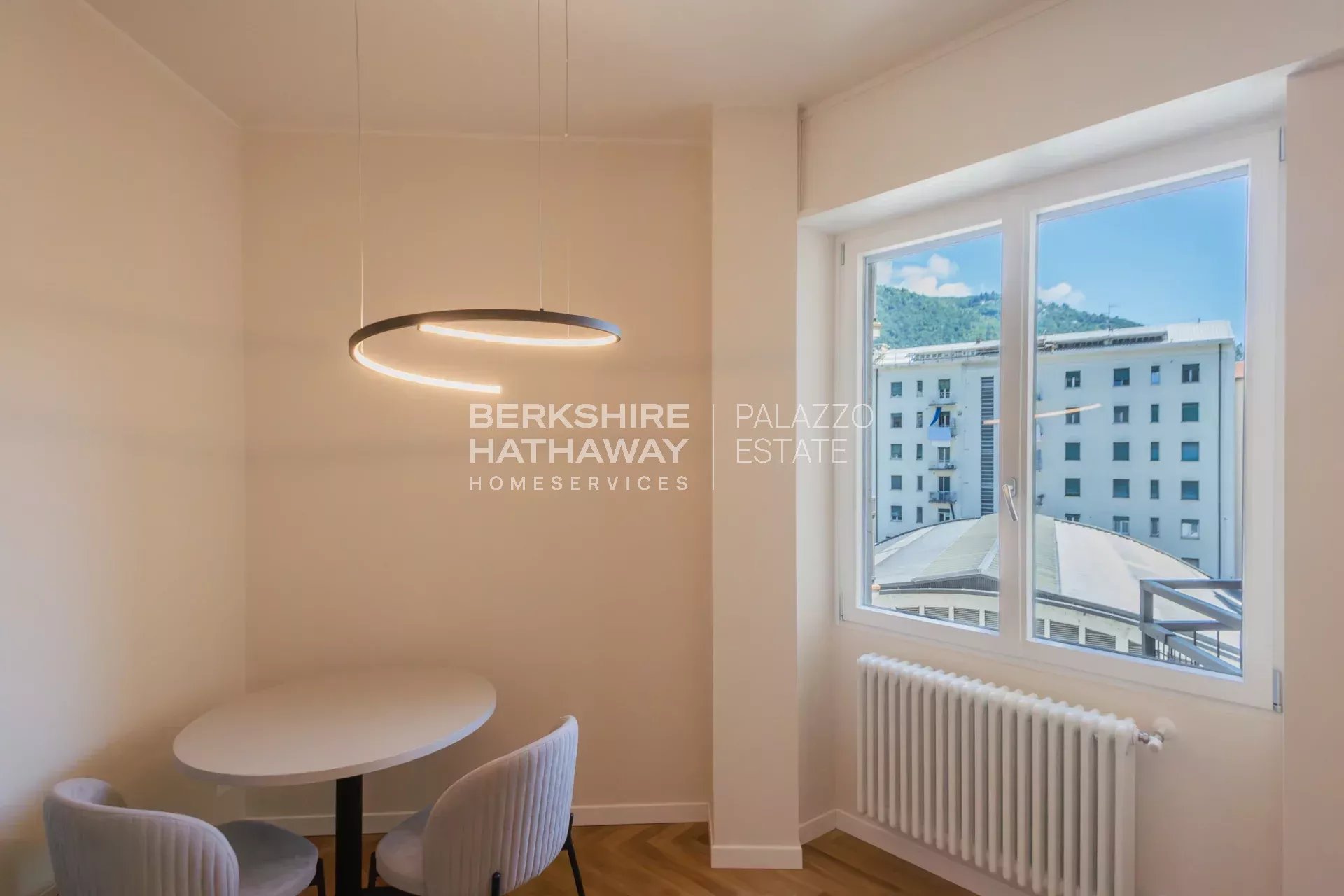 Apartment in Como - Image 5