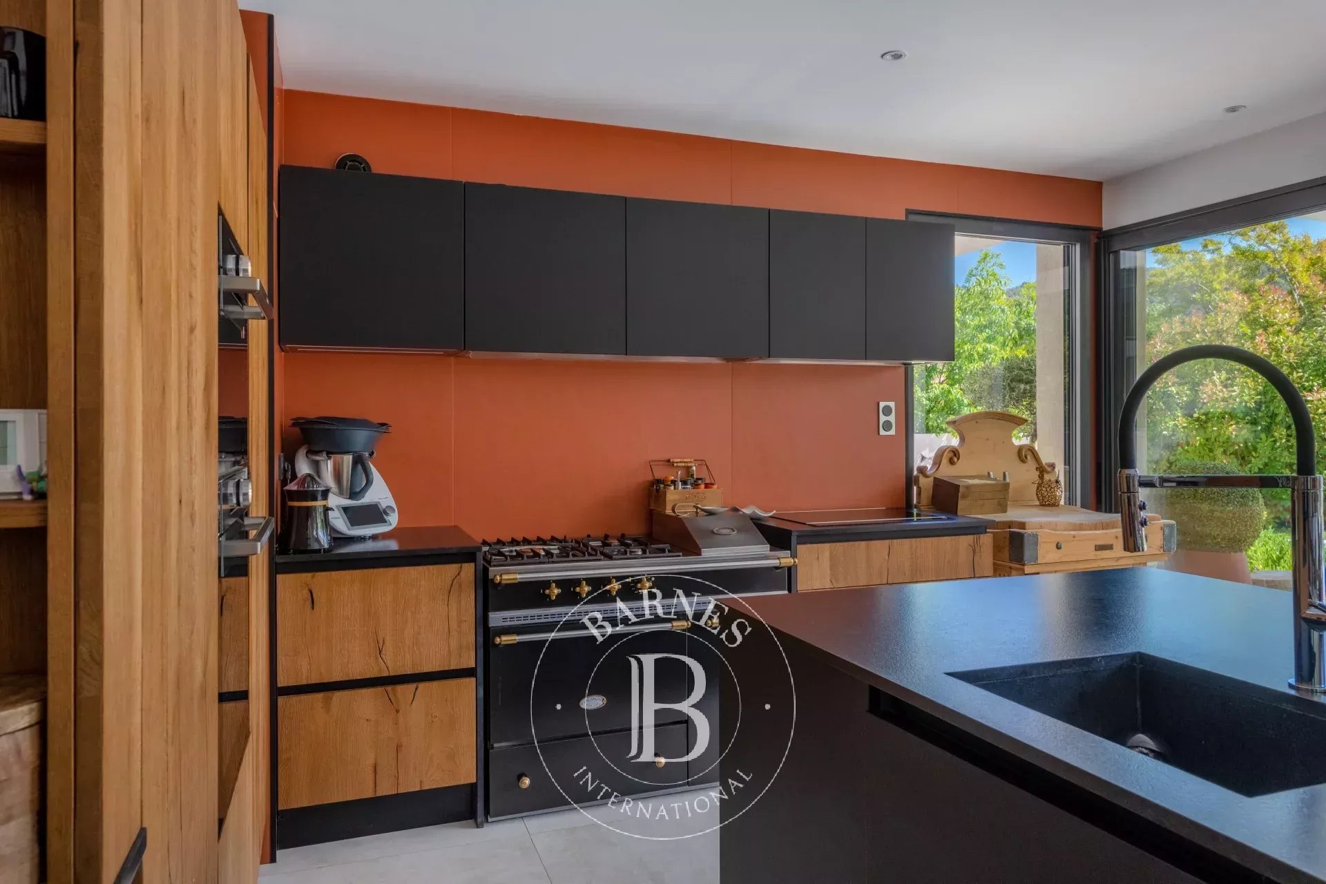 Ev Gémenos - picture 6