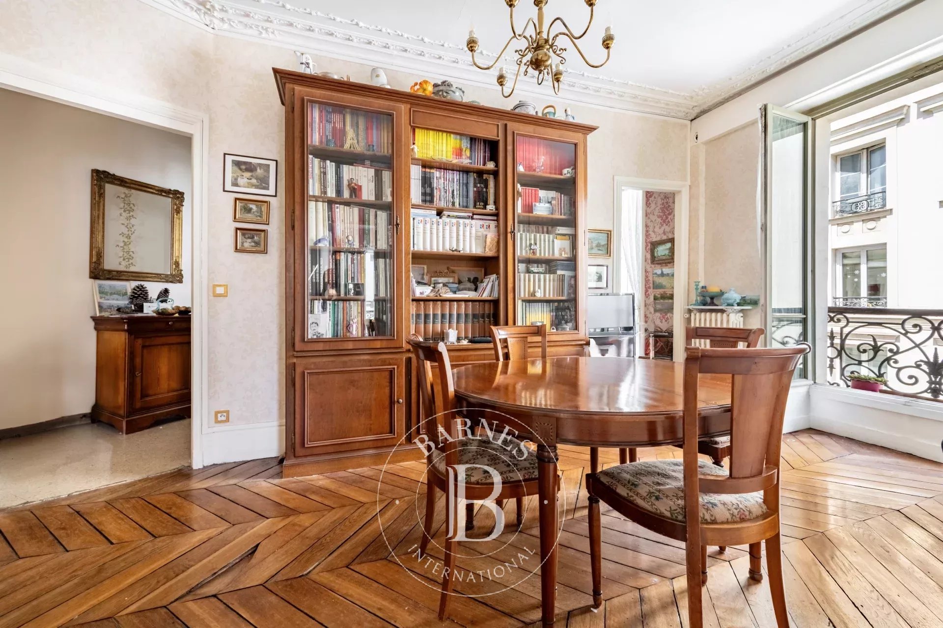 Daire Paris 3ème - picture 7