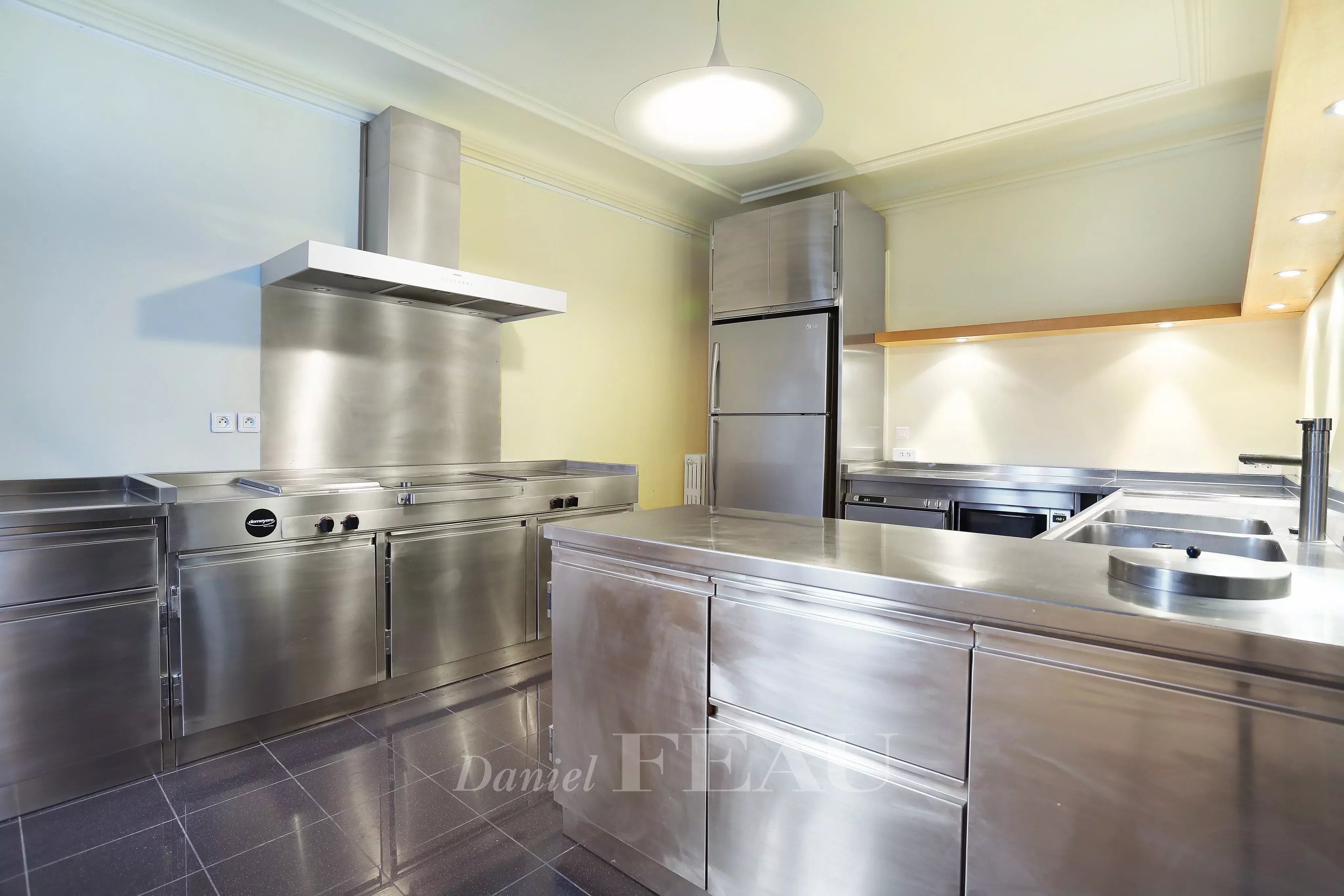 Rental Apartment Paris 1st