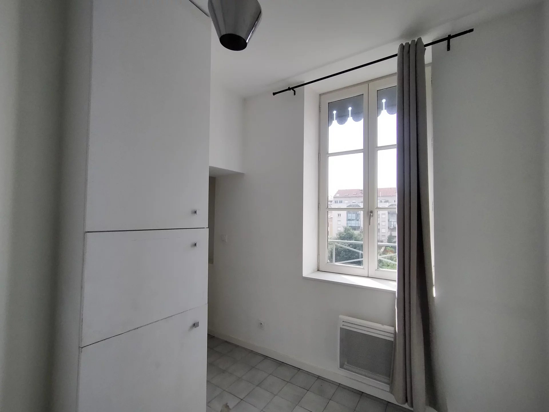 84827903 Location Lyon 7ème