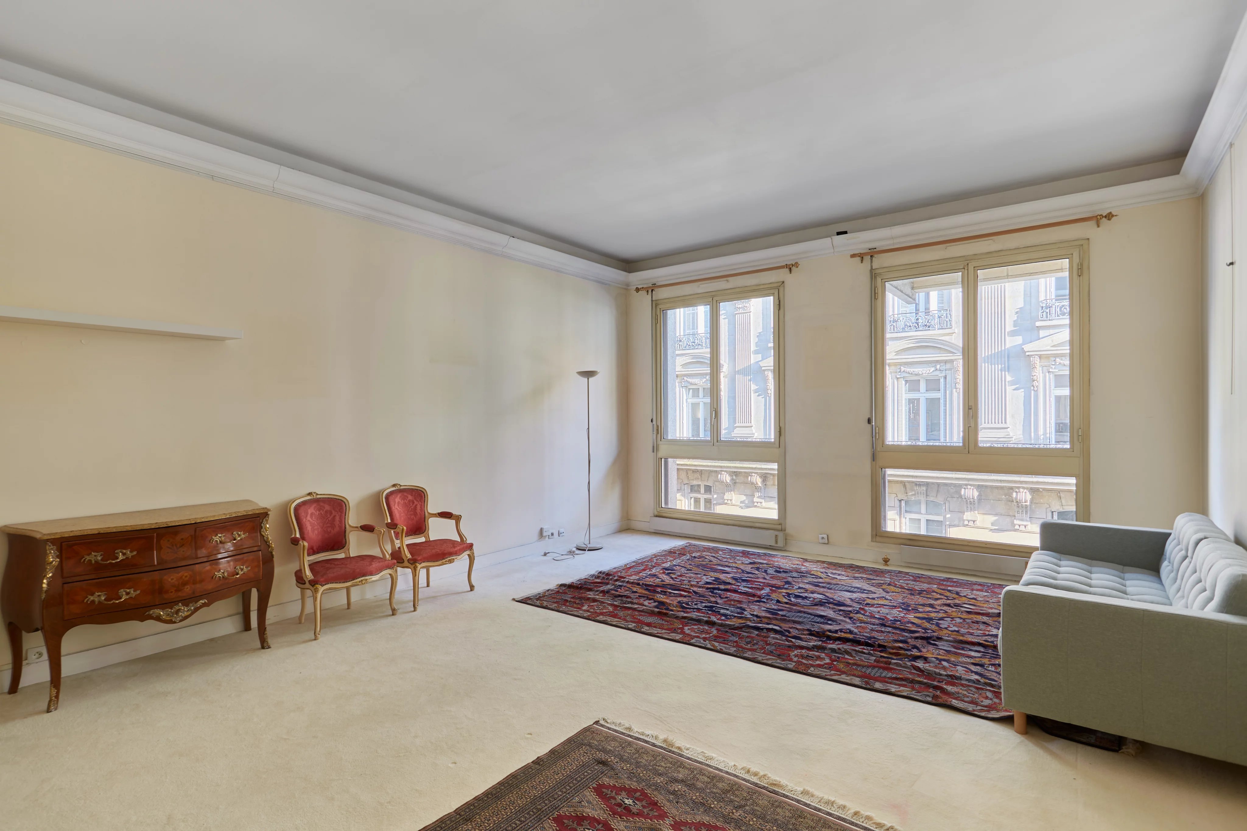 Paris VIIIe - Proche Monceau - 3ème étage - 88 m² - 2 chambres