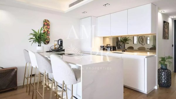 Luxury Sea View Apartment in Le Cannet | Panoramic Cannes Bay Vista — photo 3