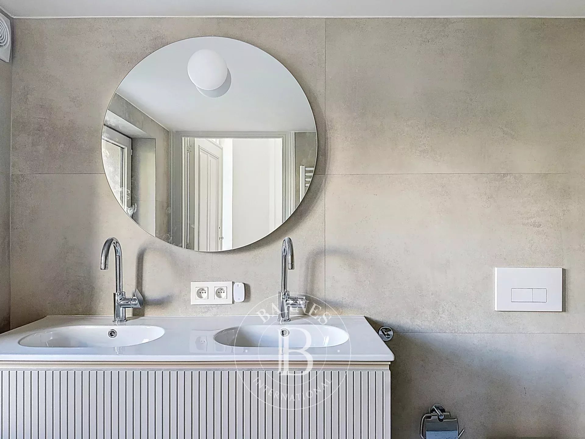 Châtelain - Mooi gerenoveerd appartement met één slaapkamer.