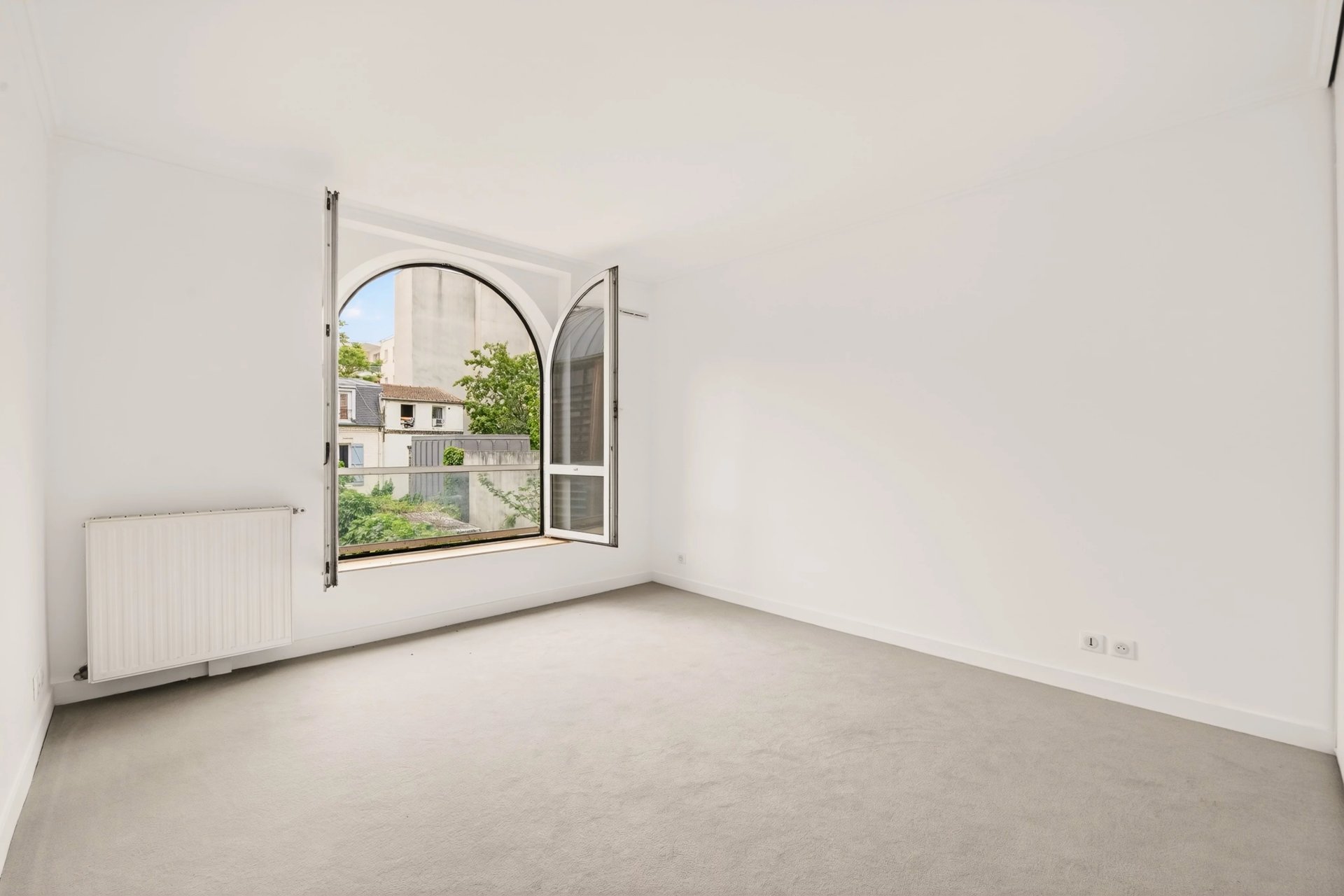 3 Bedroom Apartment/Flat's Image 12