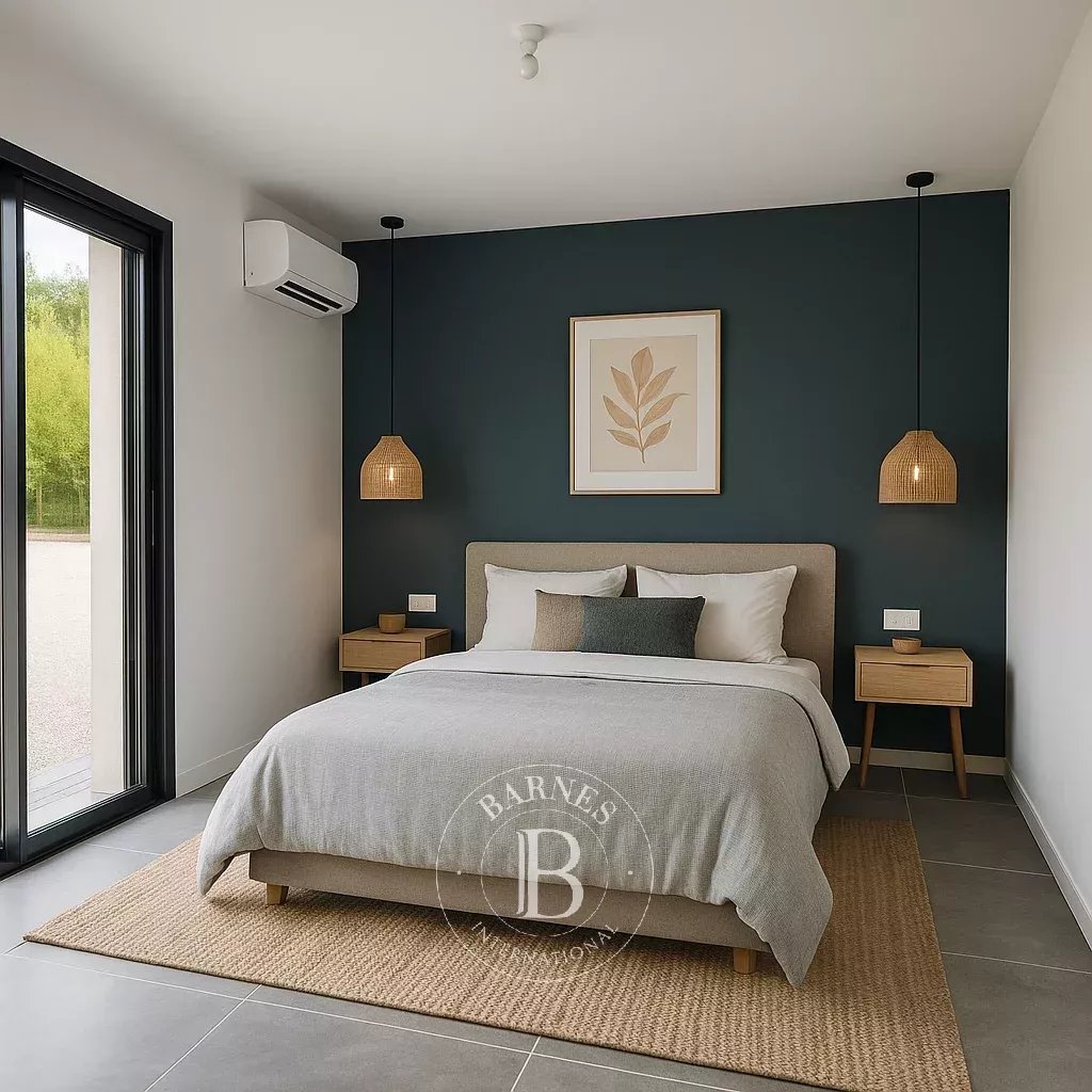 Ev Grimaud - picture 10