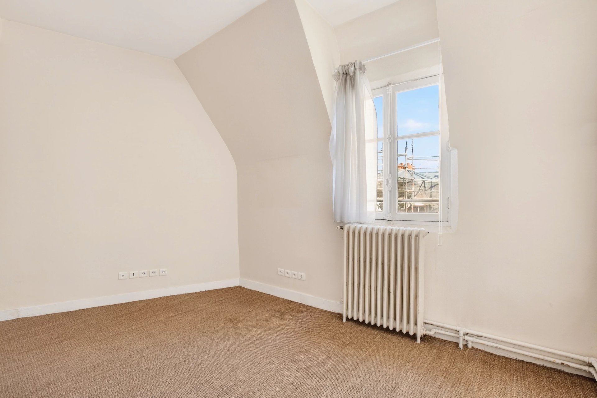 6 Bedroom Apartment/Flat's Image 18