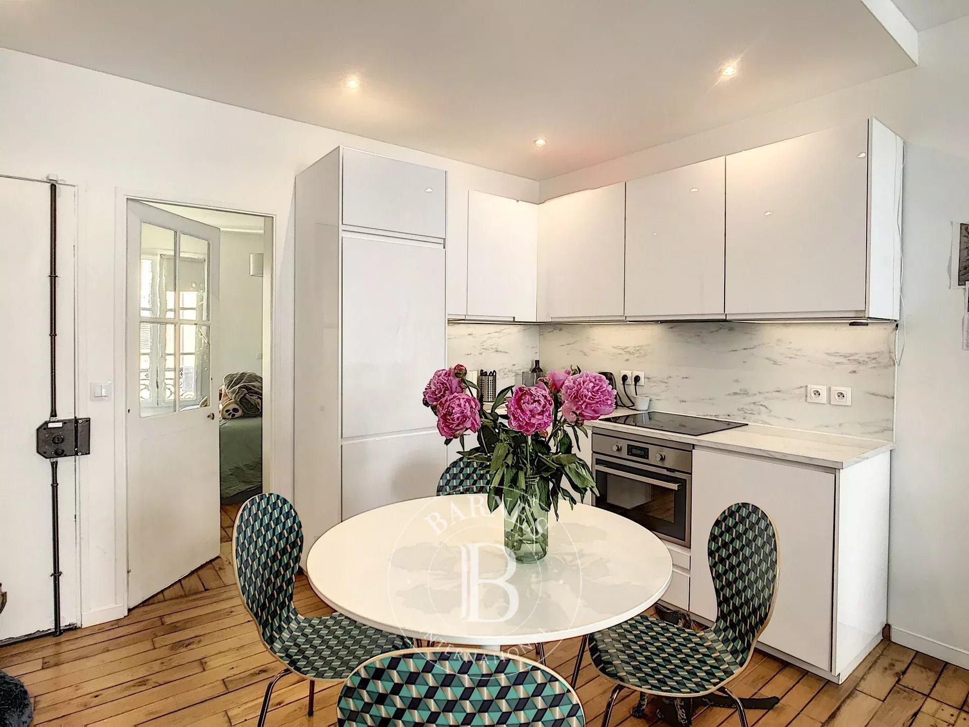 Daire Paris 18ème - picture 4