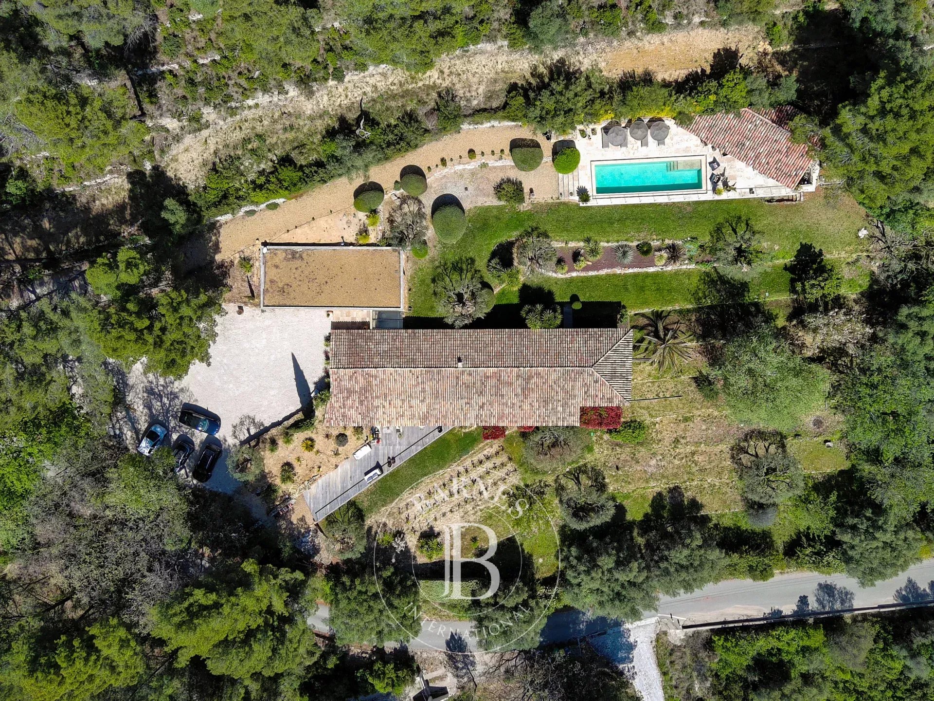 Ev Évenos - picture 29