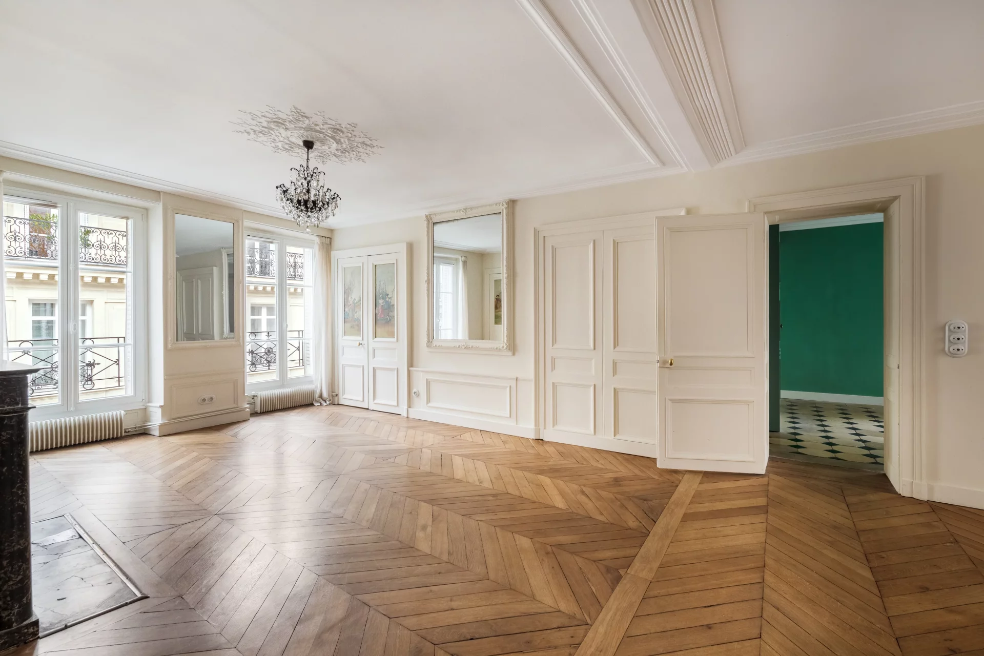 Paris 9e - MONTHOLON / POISSONNIÈRE