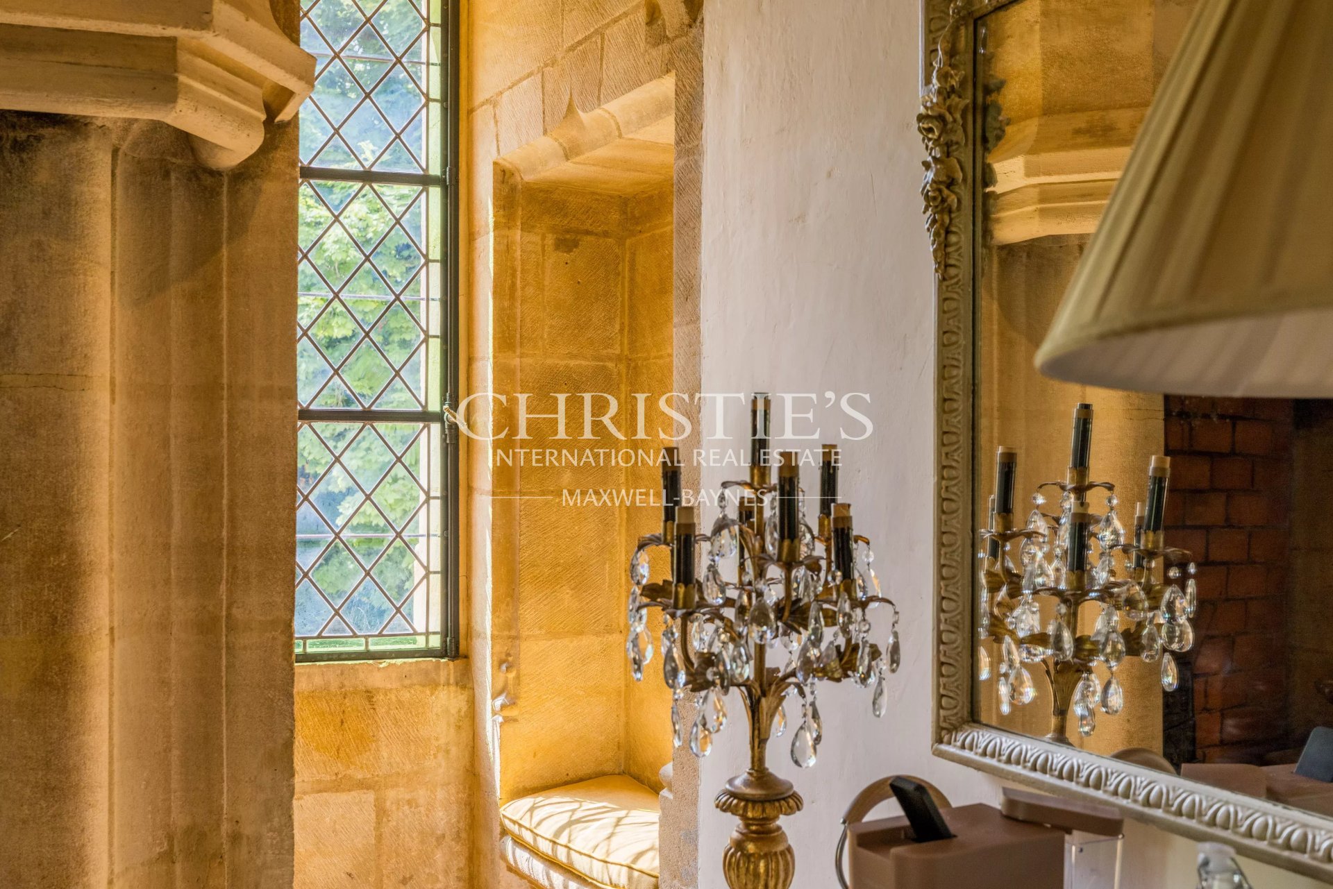 10 Bedroom Chateau's Image 22