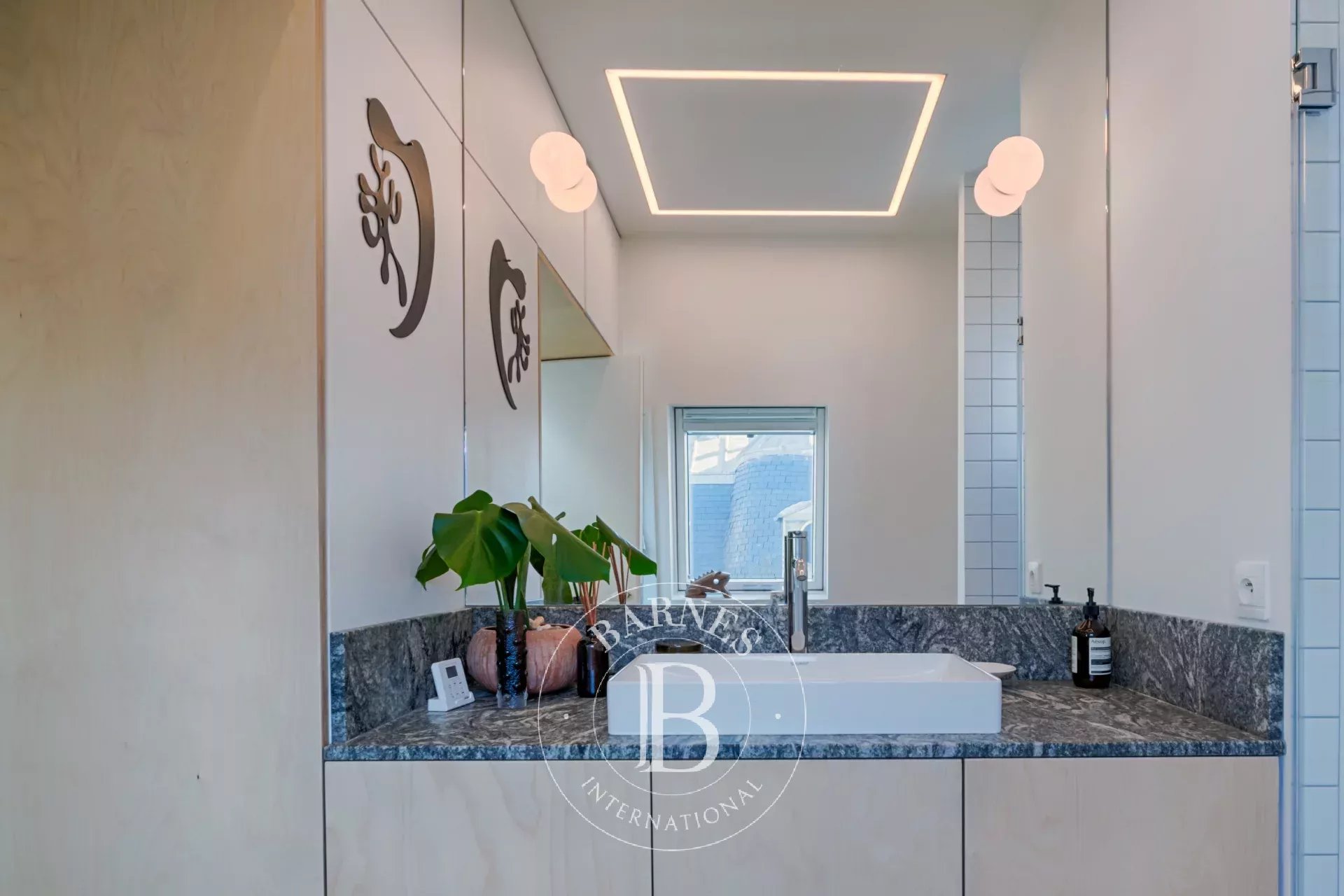 Daire Paris 3ème - picture 18