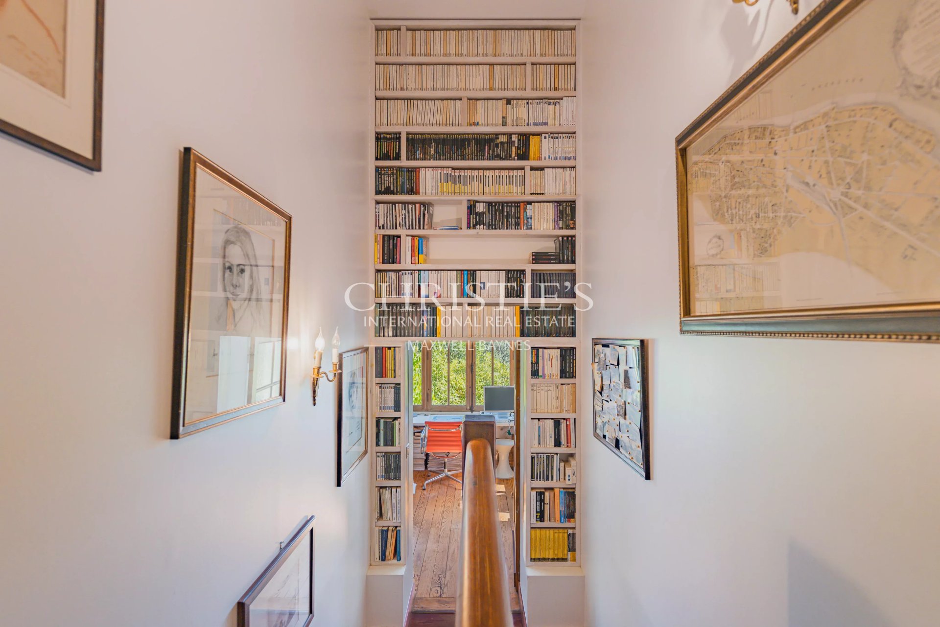 6 Bedroom Villa/Townhouse's Image 11
