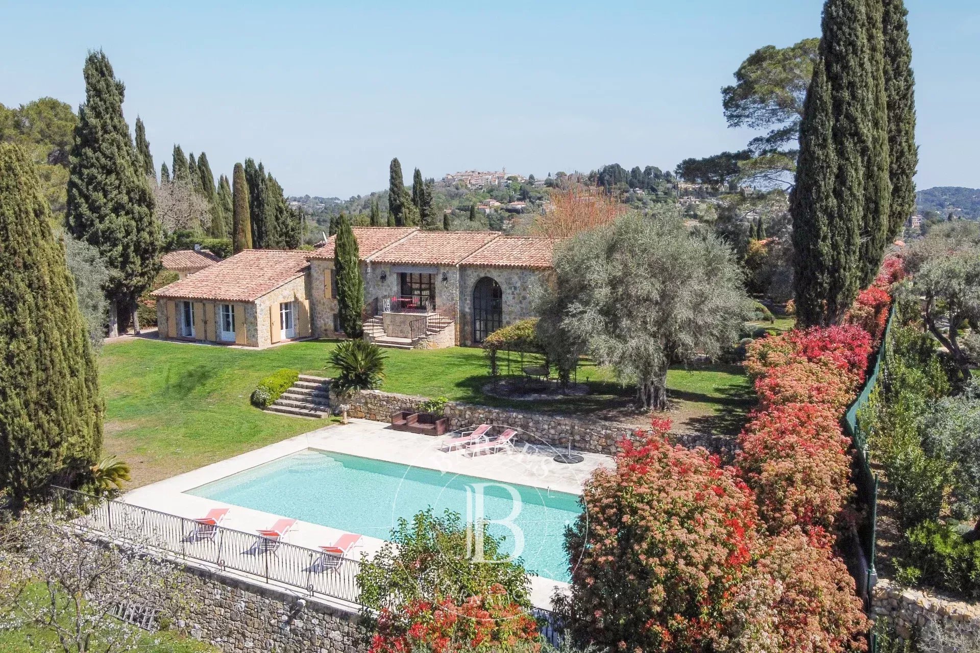 Mougins - Stone mas with panoramic view